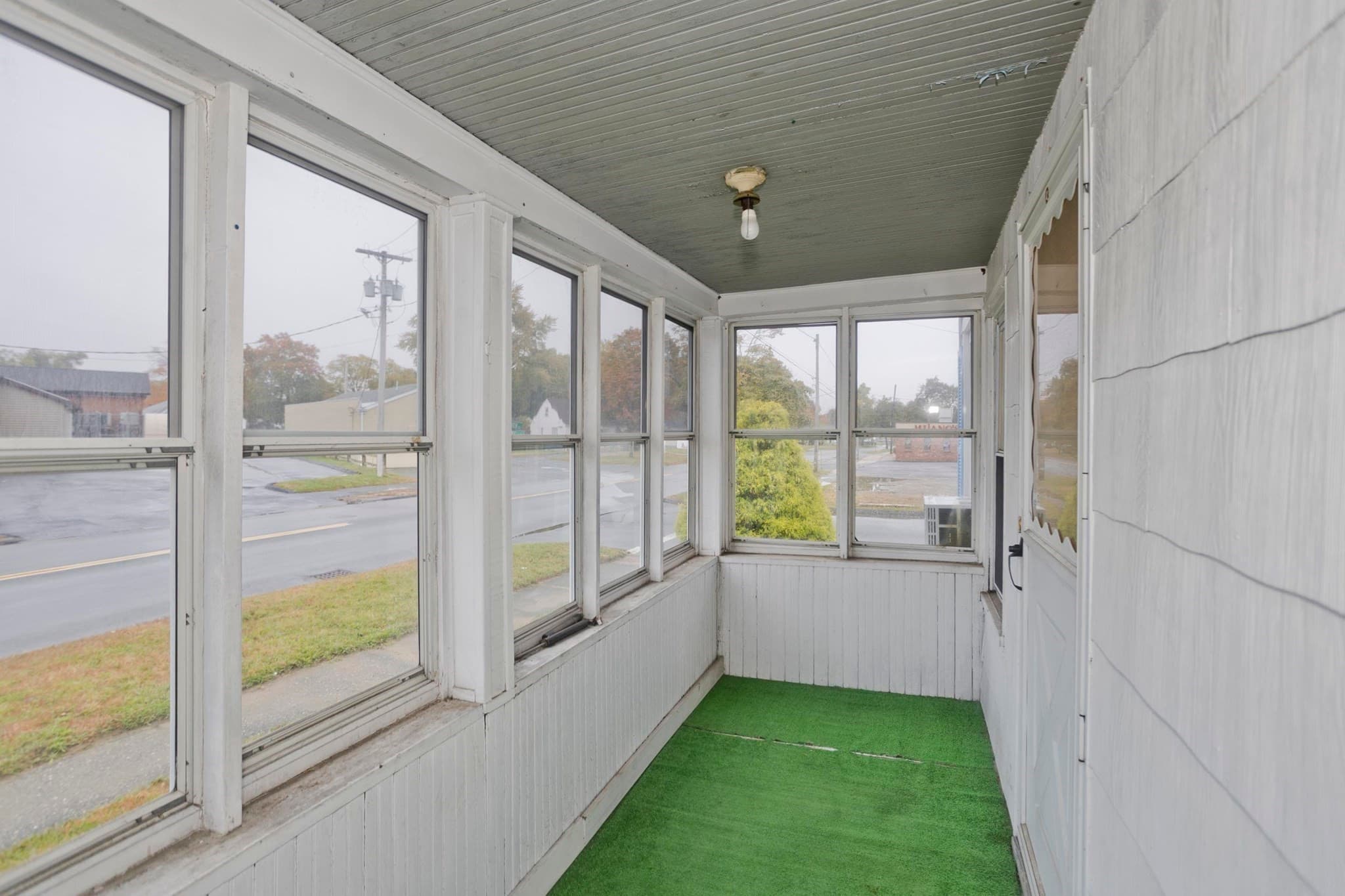 Single Family Residence at 314 Carew St, Chicopee MA 01020, photo 21 of 38