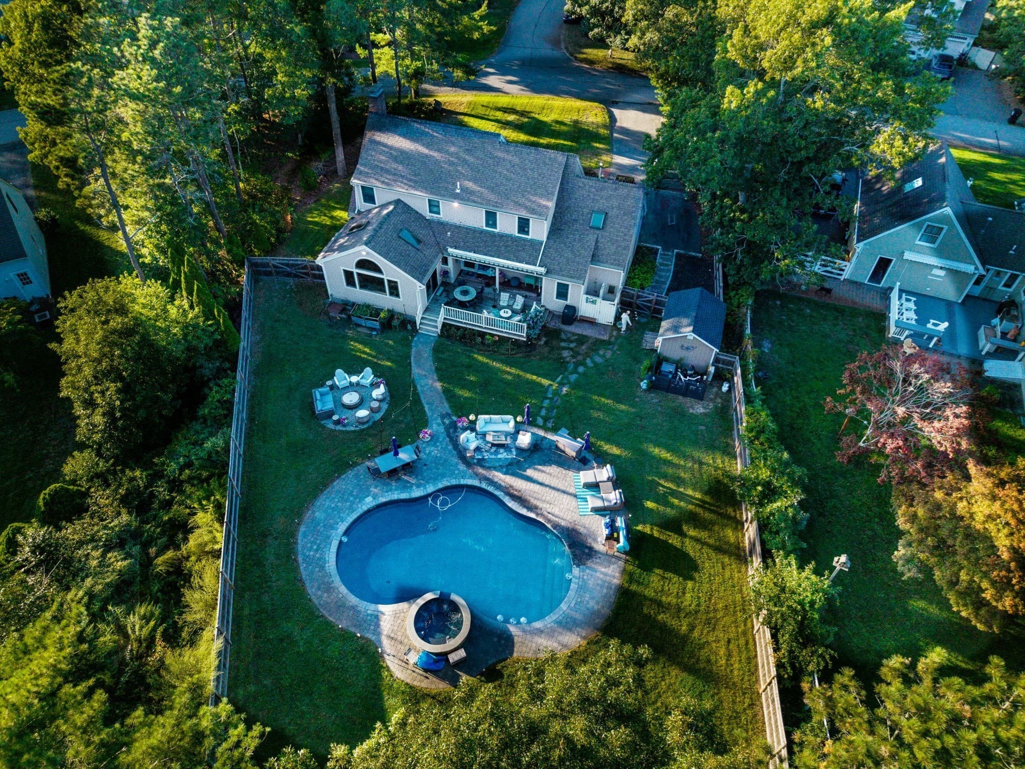 Single Family Residence at 14 Bayshore Dr, Mashpee MA 02649, photo 6 of 41