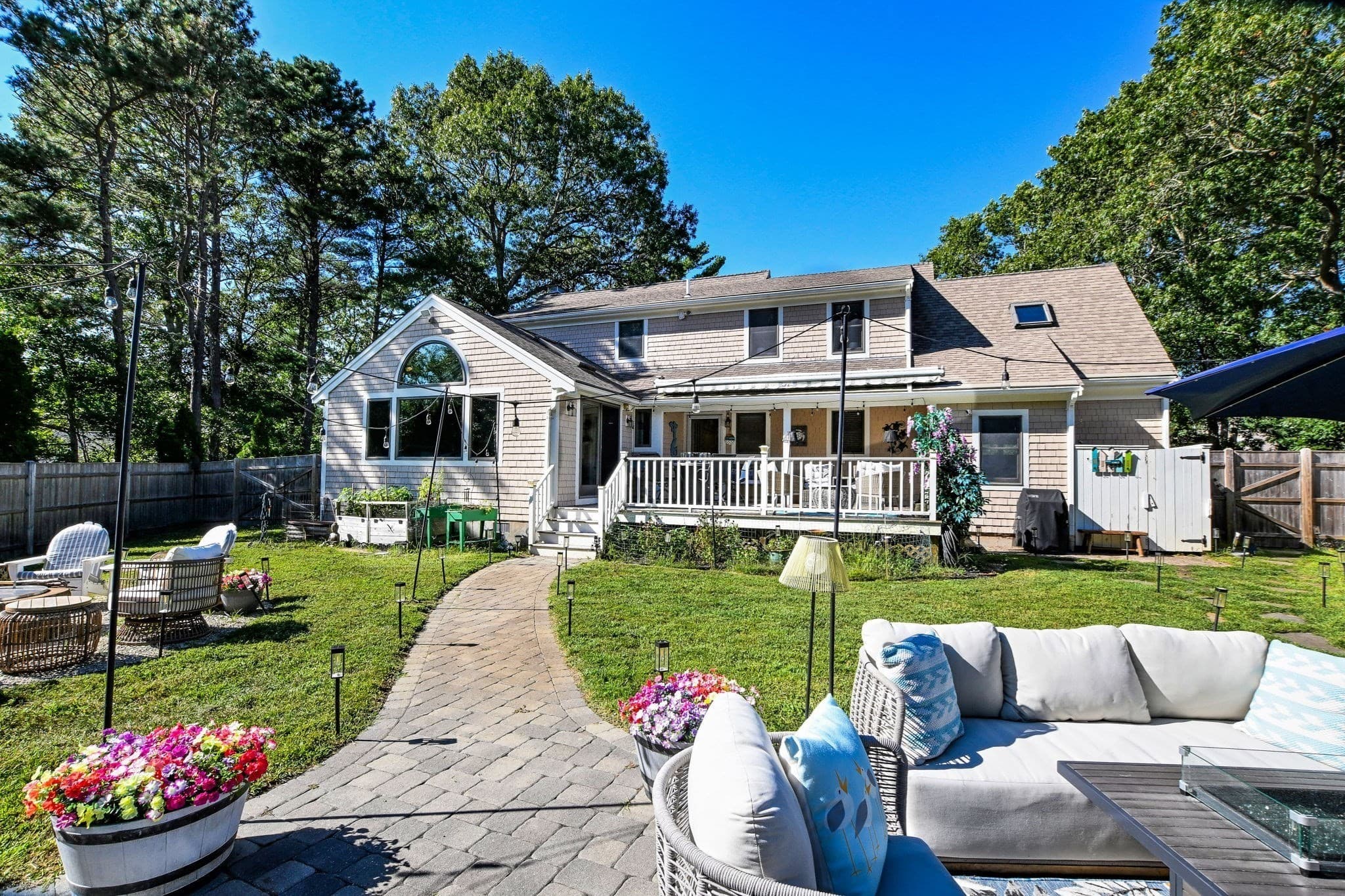 Single Family Residence at 14 Bayshore Dr, Mashpee MA 02649, photo 39 of 41