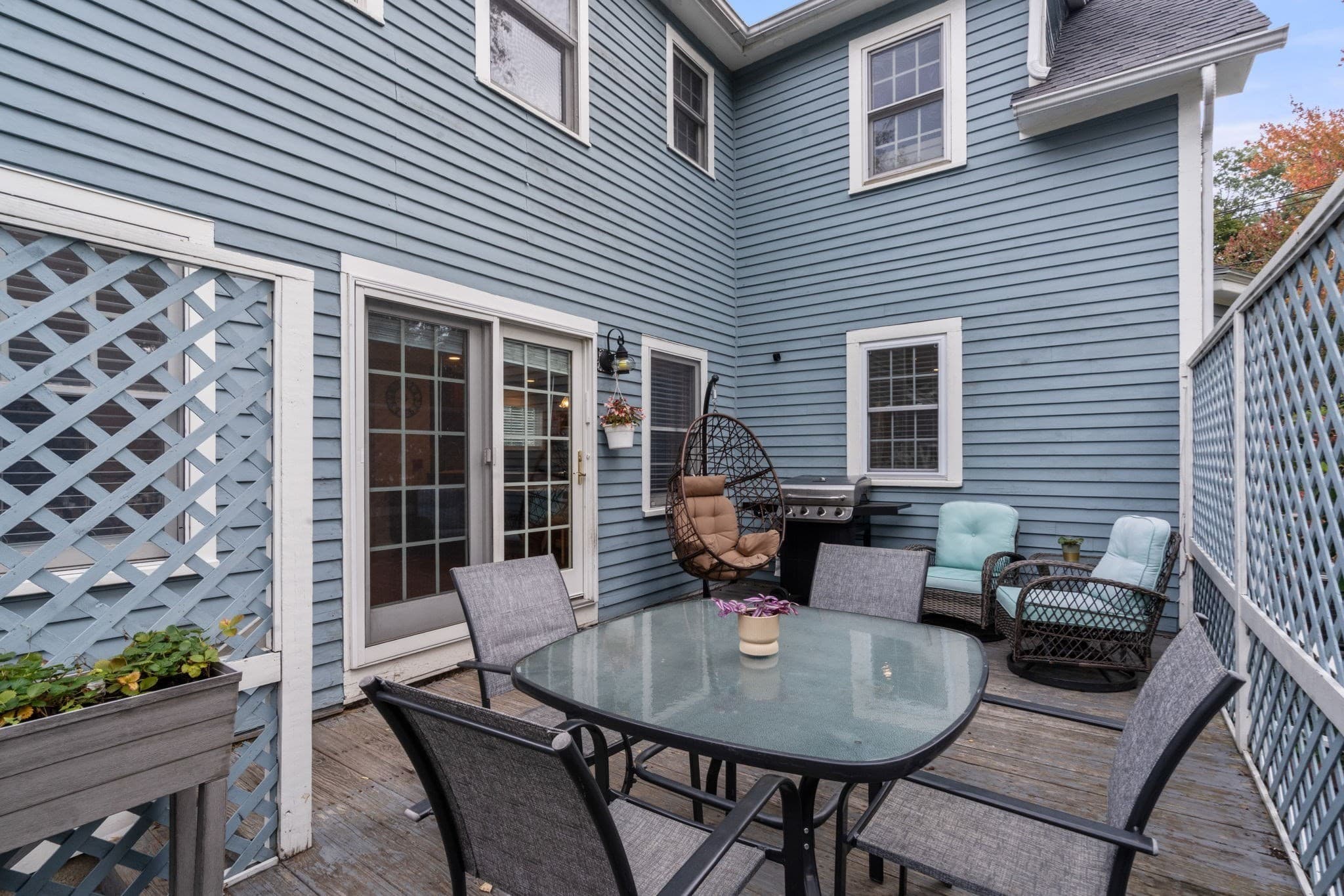 Single Family Residence at 65 Bernard St, Newton MA 02461, photo 24 of 31