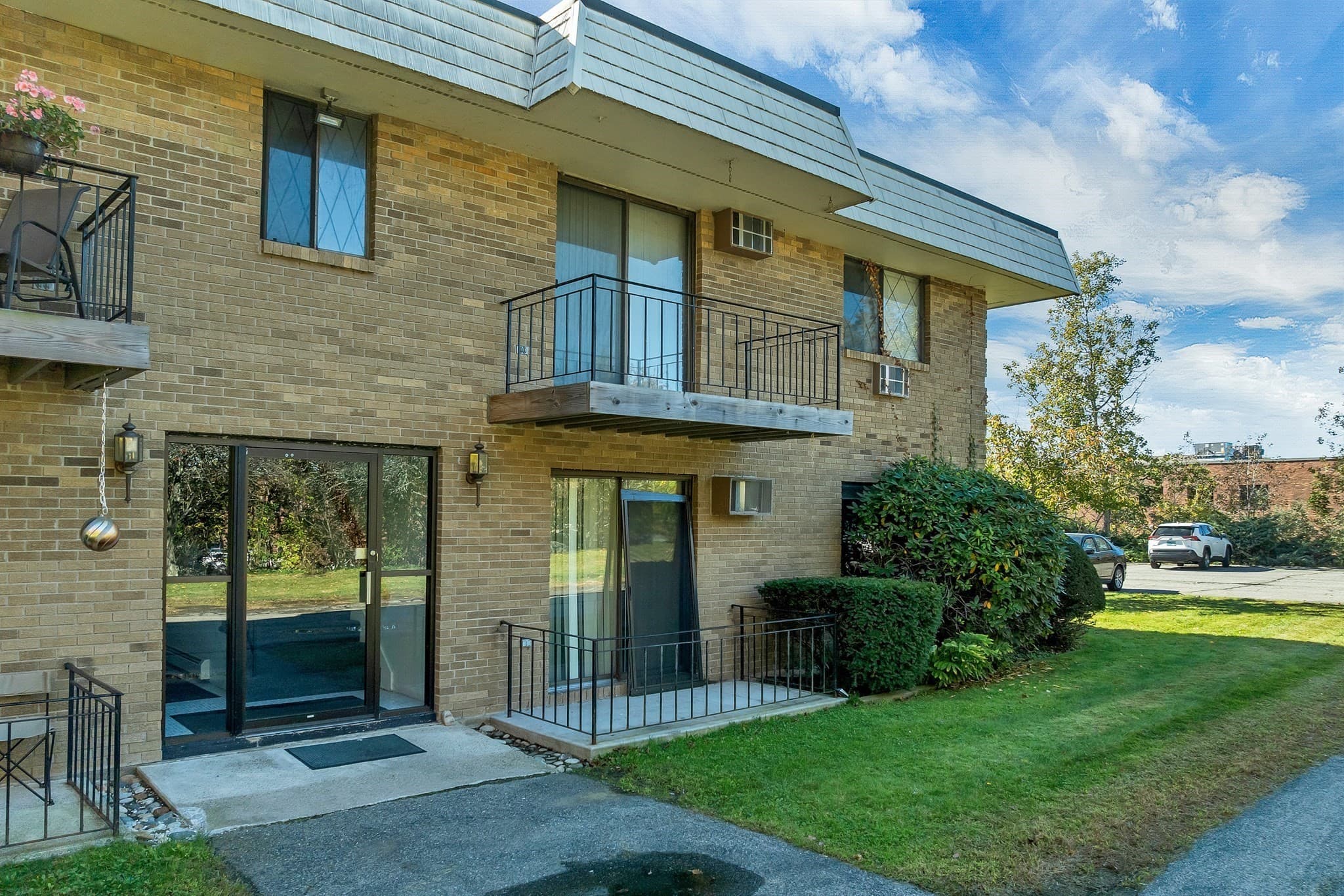 Condominium at 395 Merrimack St # 26, Methuen MA 01844, photo 4 of 39