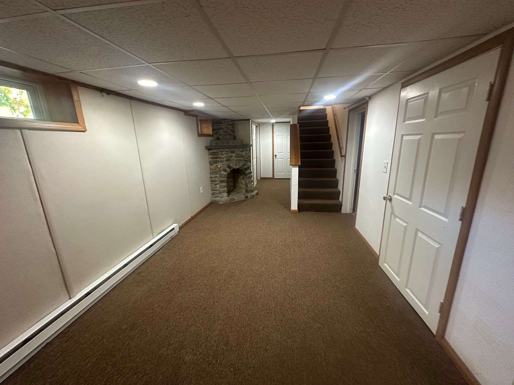 Single Family Residence at 42 Ernest Ave, Worcester MA 01604, photo 26 of 40