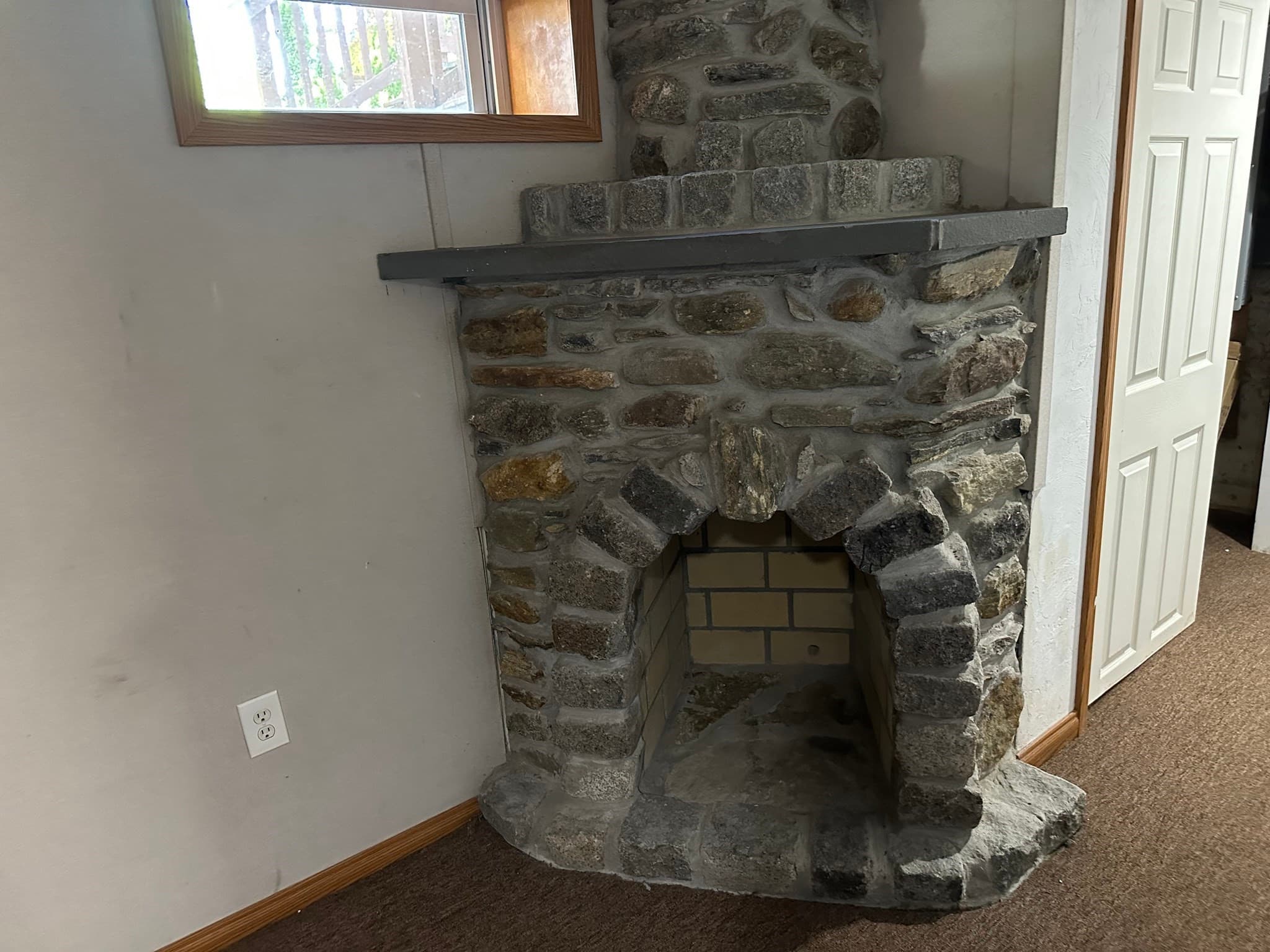 Single Family Residence at 42 Ernest Ave, Worcester MA 01604, photo 36 of 40