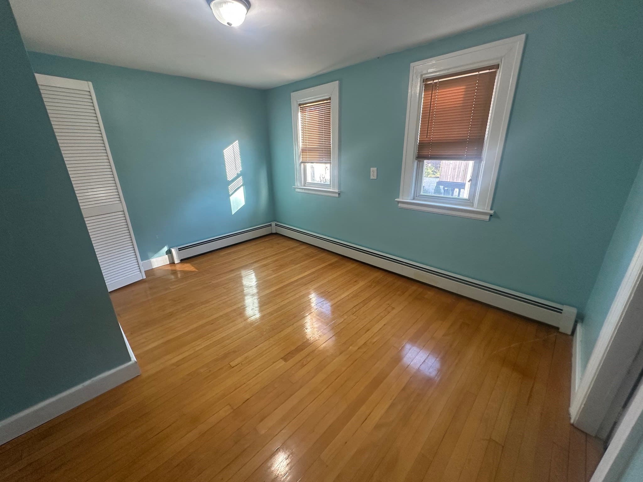 Single Family Residence at 42 Ernest Ave, Worcester MA 01604, photo 20 of 40