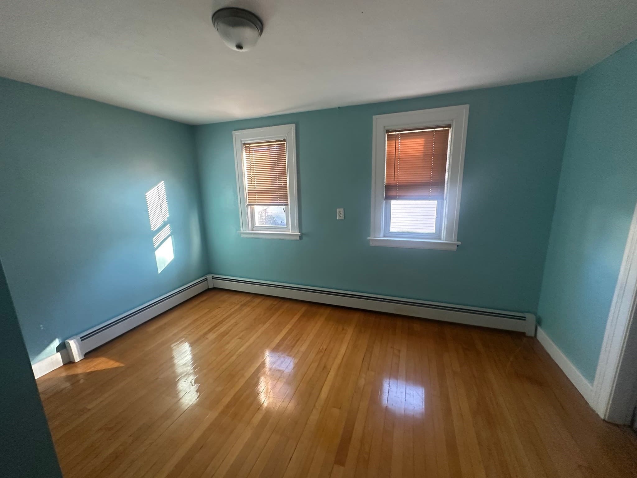 Single Family Residence at 42 Ernest Ave, Worcester MA 01604, photo 18 of 40