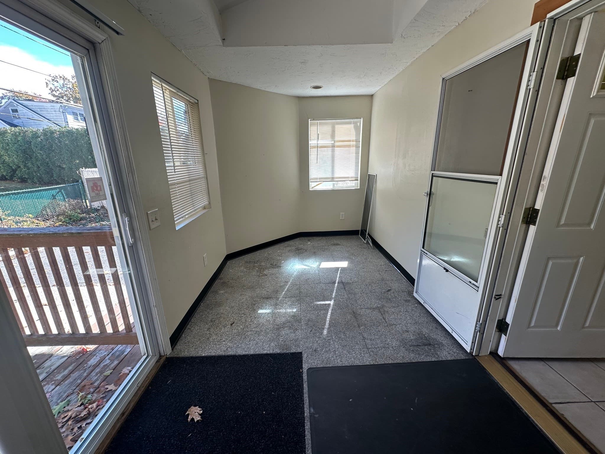 Single Family Residence at 42 Ernest Ave, Worcester MA 01604, photo 37 of 40