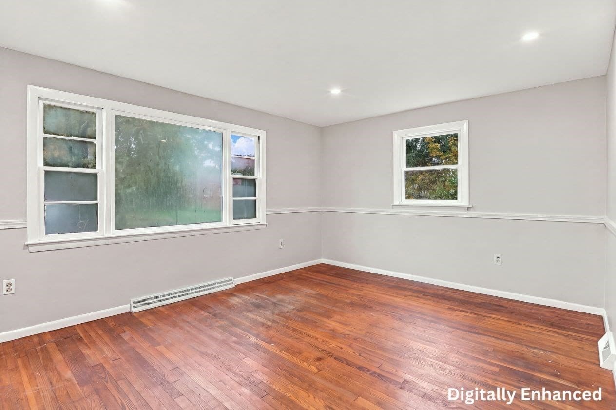 Single Family Residence at 5 White Pine Ln, Kingston MA 02364, photo 13 of 19