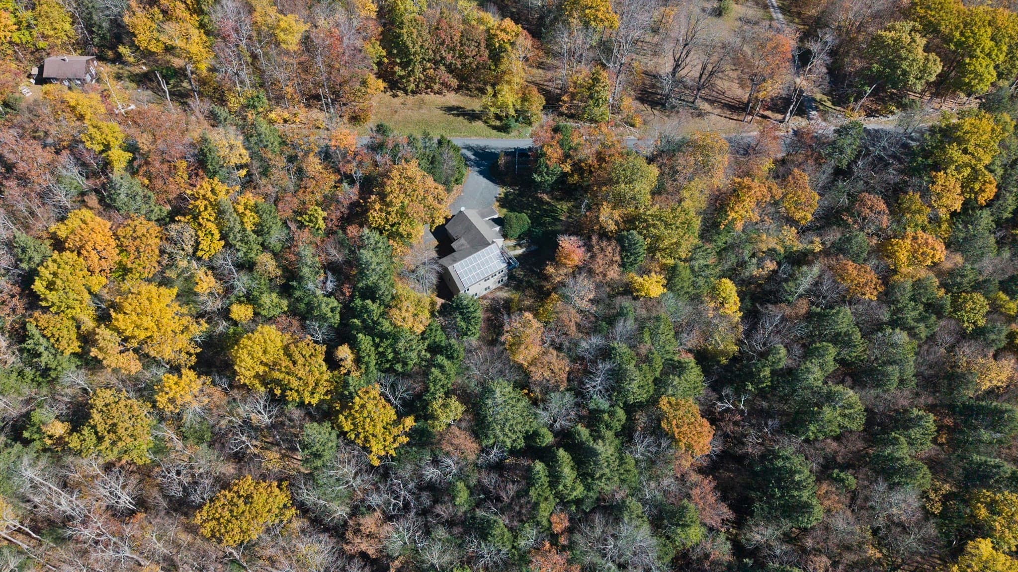 Single Family Residence at 147 Chipman Road, Middlefield MA 01243, photo 3 of 39