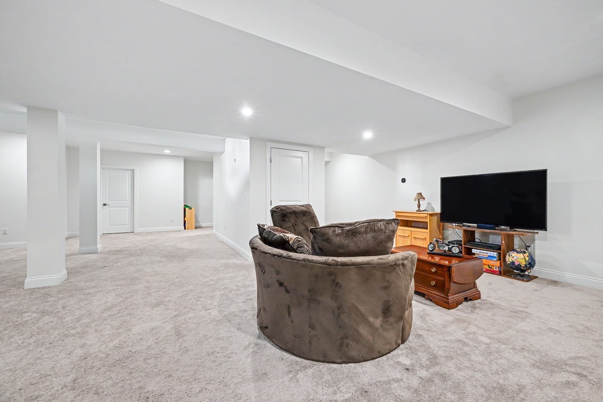 Single Family Residence at 26 Whalen Rd, Hopkinton MA 01748, photo 34 of 42