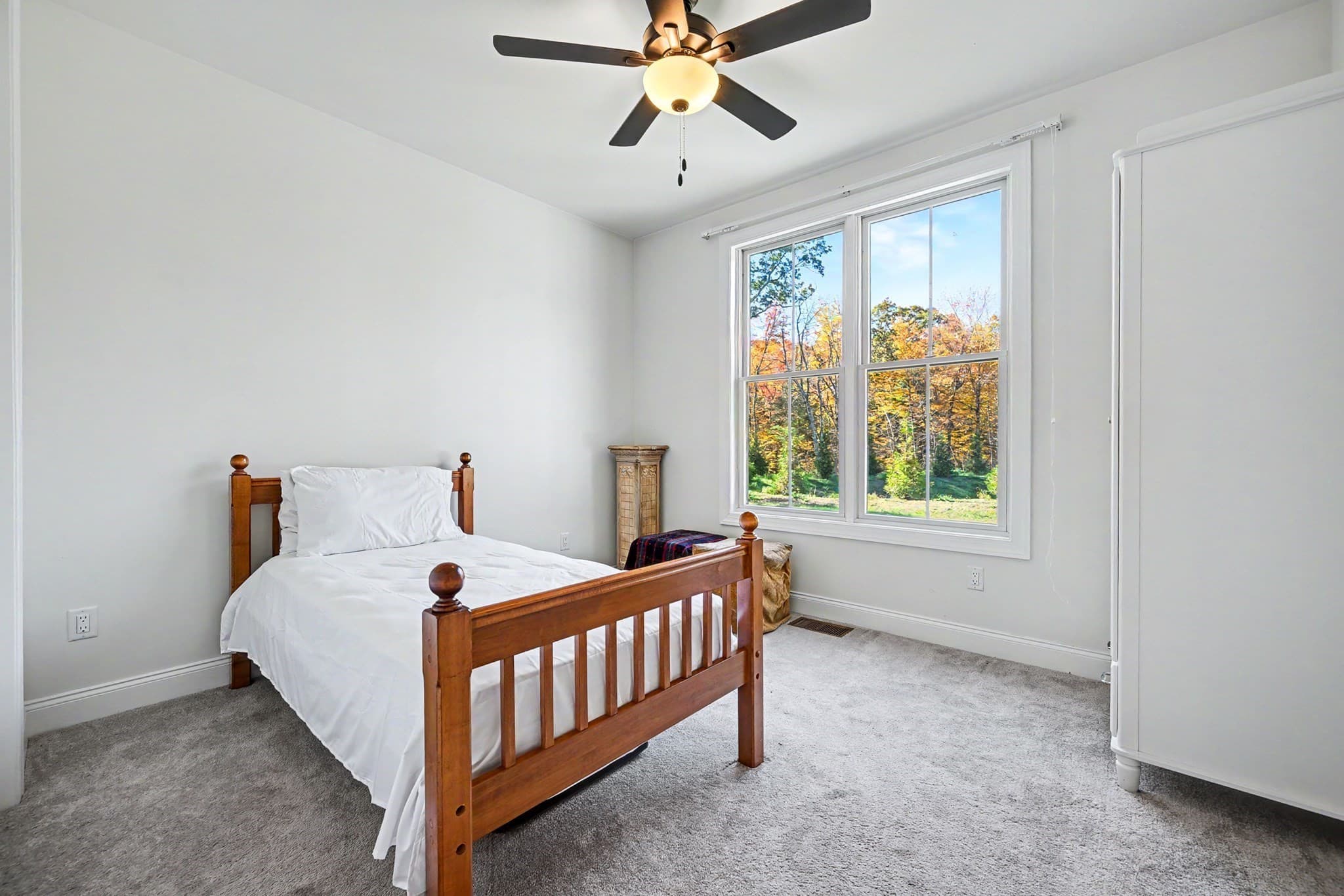 Single Family Residence at 26 Whalen Rd, Hopkinton MA 01748, photo 15 of 42