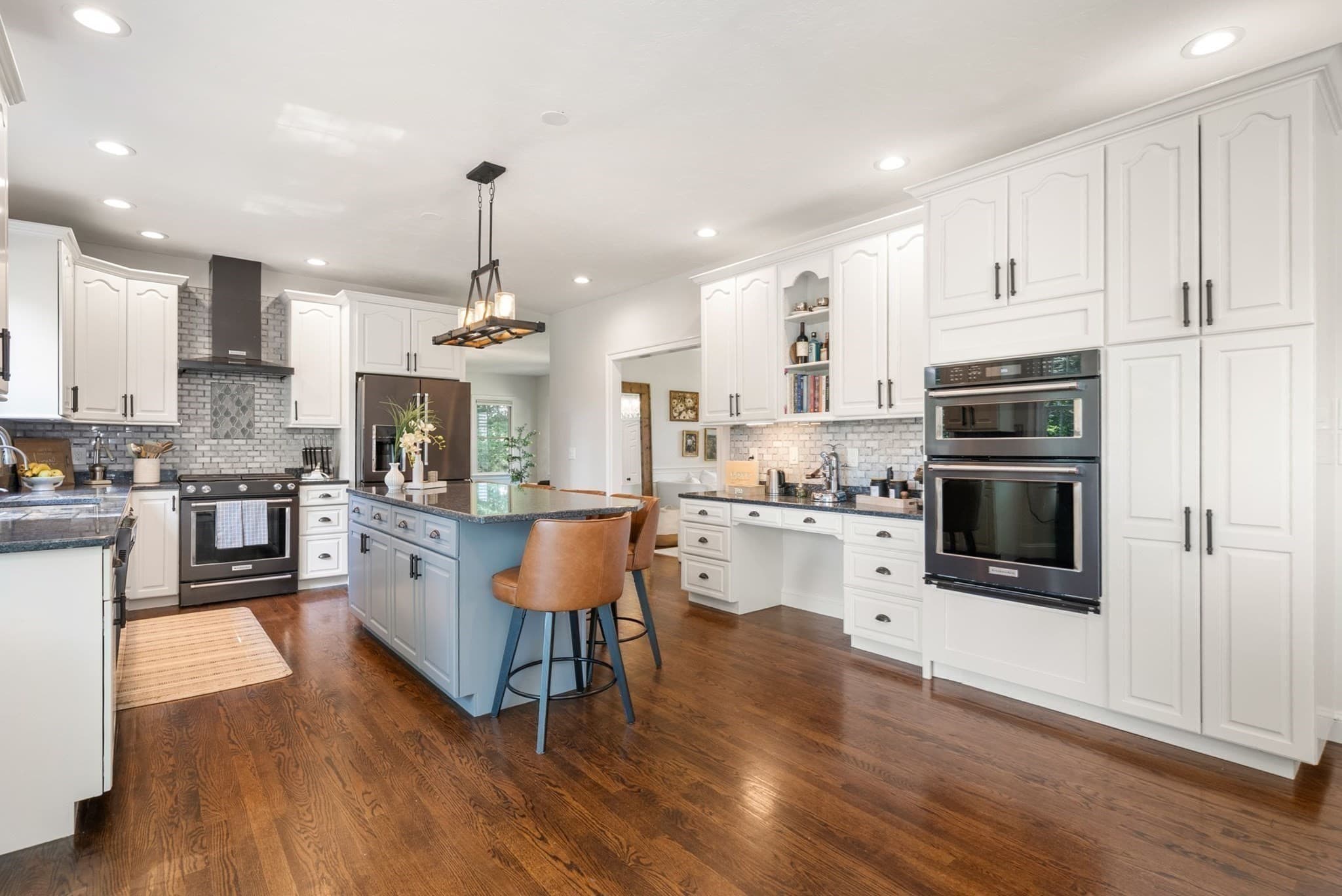 Single Family Residence at 23 Falcon Ridge Dr, Hopkinton MA 01748, photo 10 of 41