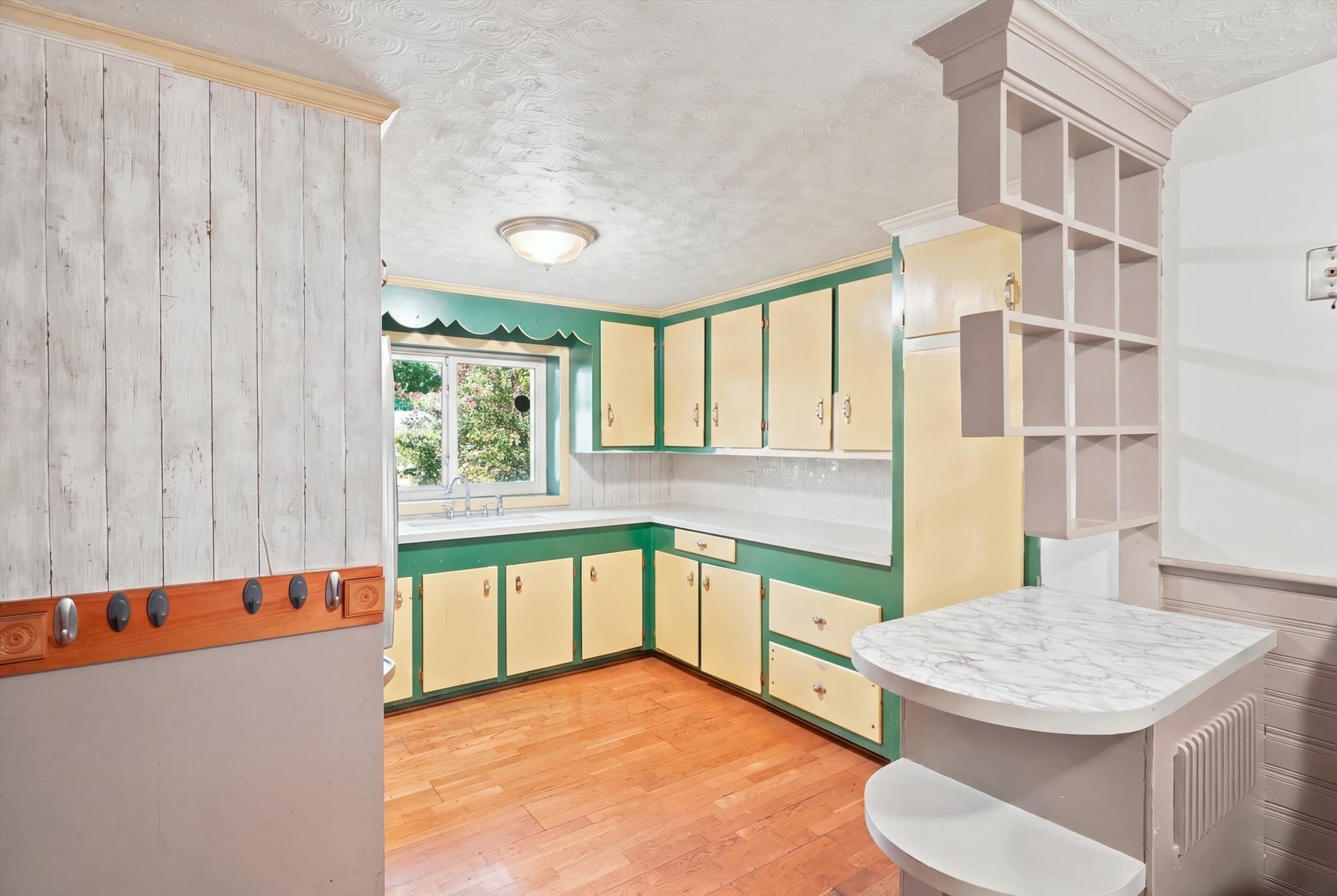 Single Family Residence at 27 Malvern St, Waltham MA 02451, photo 13 of 34