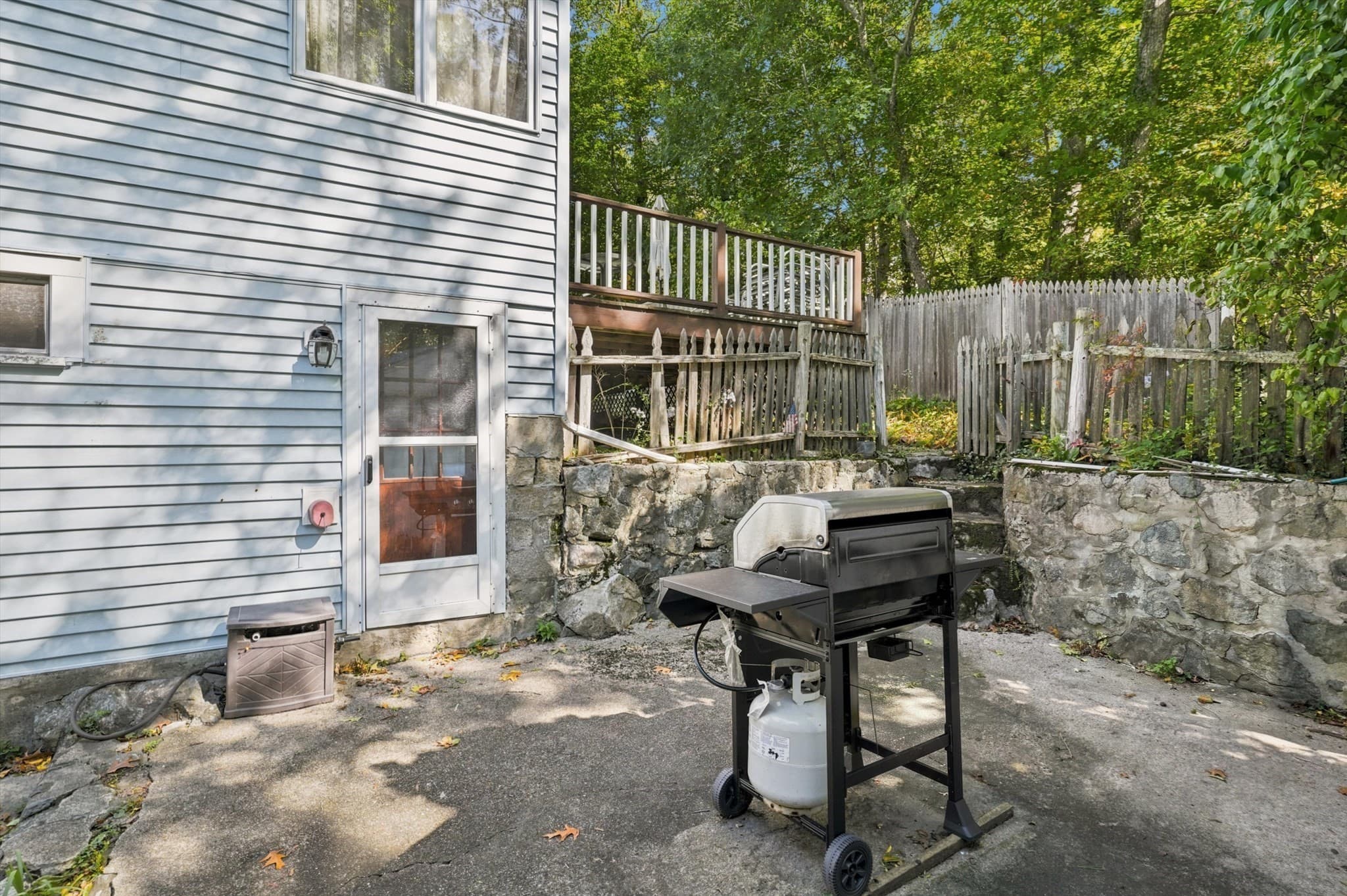 Single Family Residence at 27 Malvern St, Waltham MA 02451, photo 3 of 34