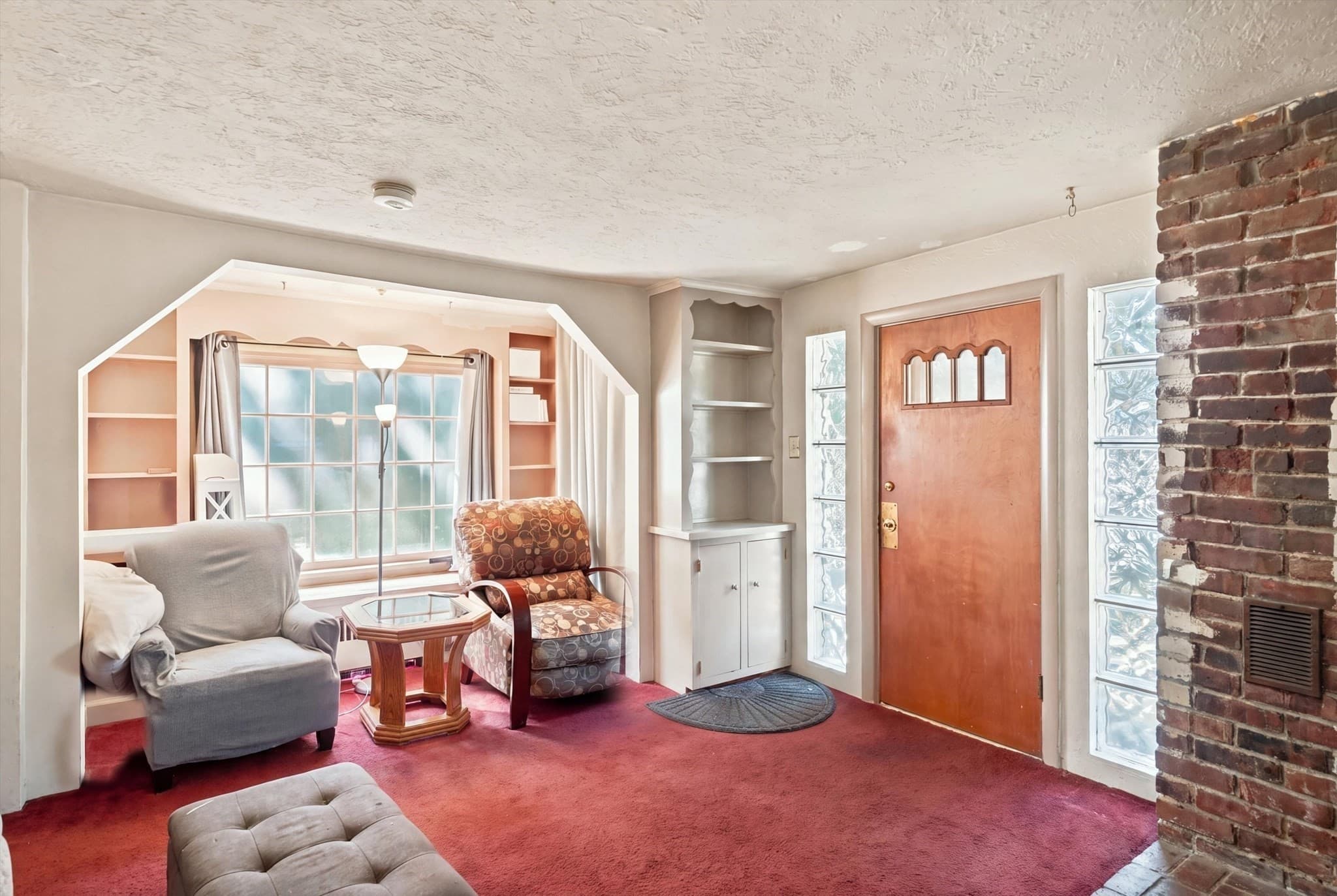 Single Family Residence at 27 Malvern St, Waltham MA 02451, photo 10 of 34