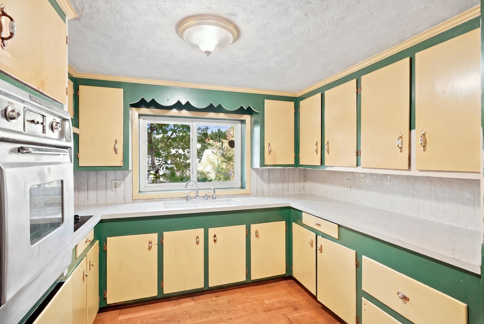 Single Family Residence at 27 Malvern St, Waltham MA 02451, photo 14 of 34