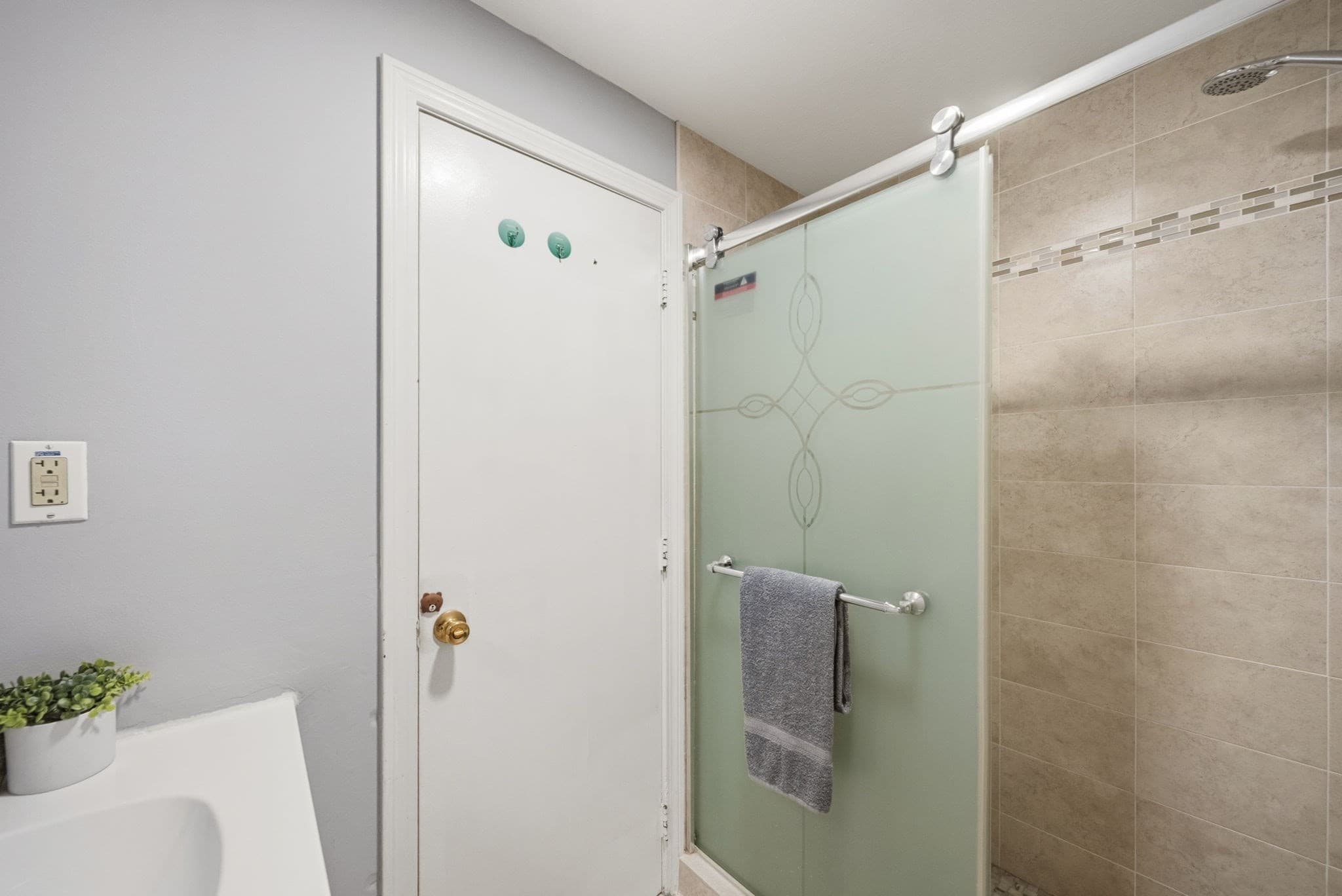 Condominium at 67 Decatur St # 67, Arlington MA 02474, photo 17 of 37