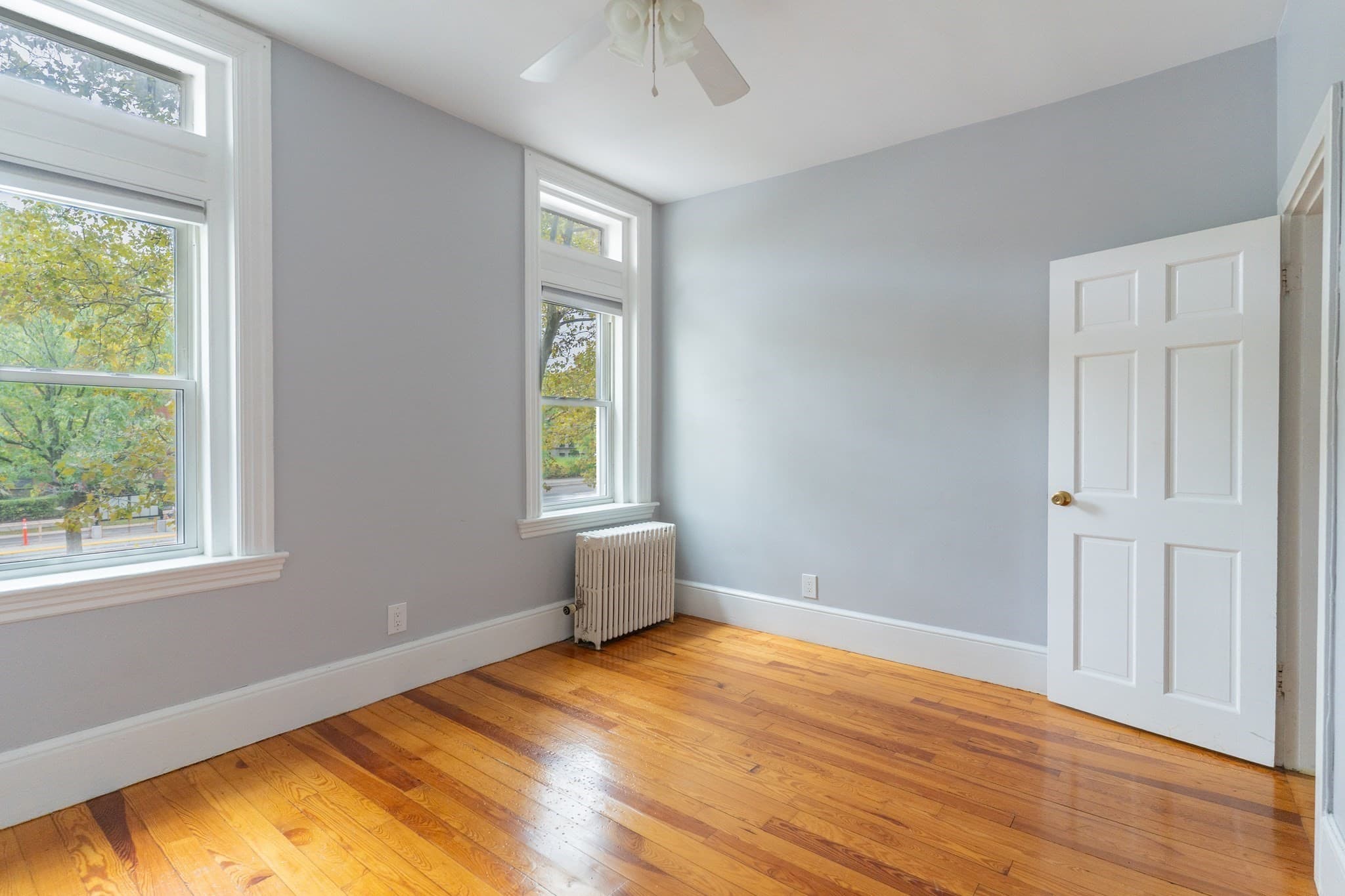 Condominium at 1834 Beacon St # 5, Brookline MA 02445, photo 12 of 19