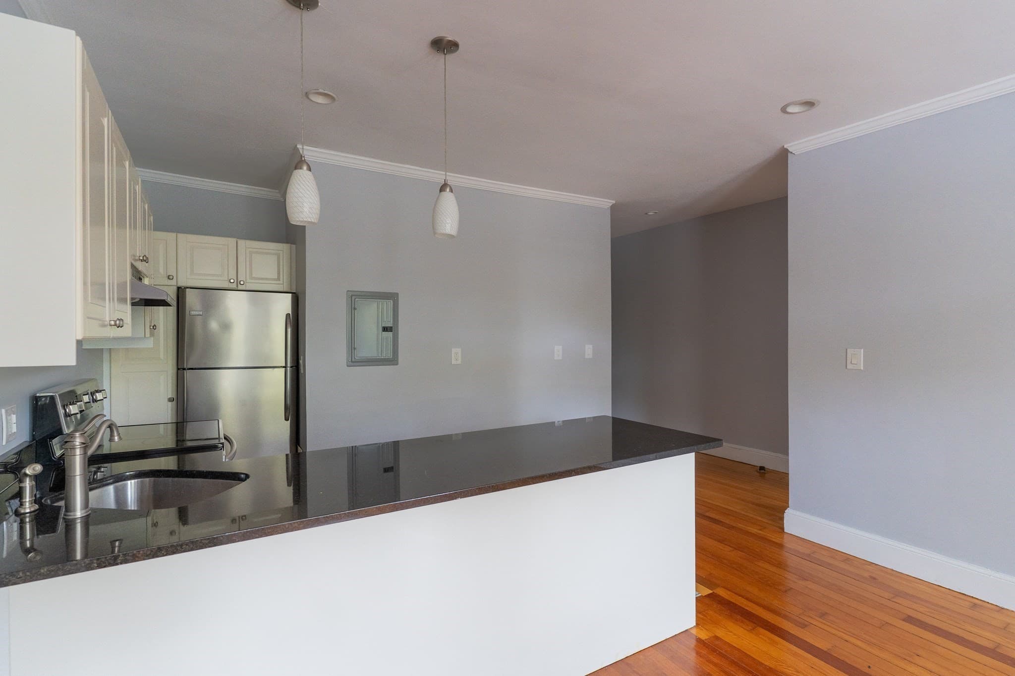 Condominium at 1834 Beacon St # 5, Brookline MA 02445, photo 8 of 19