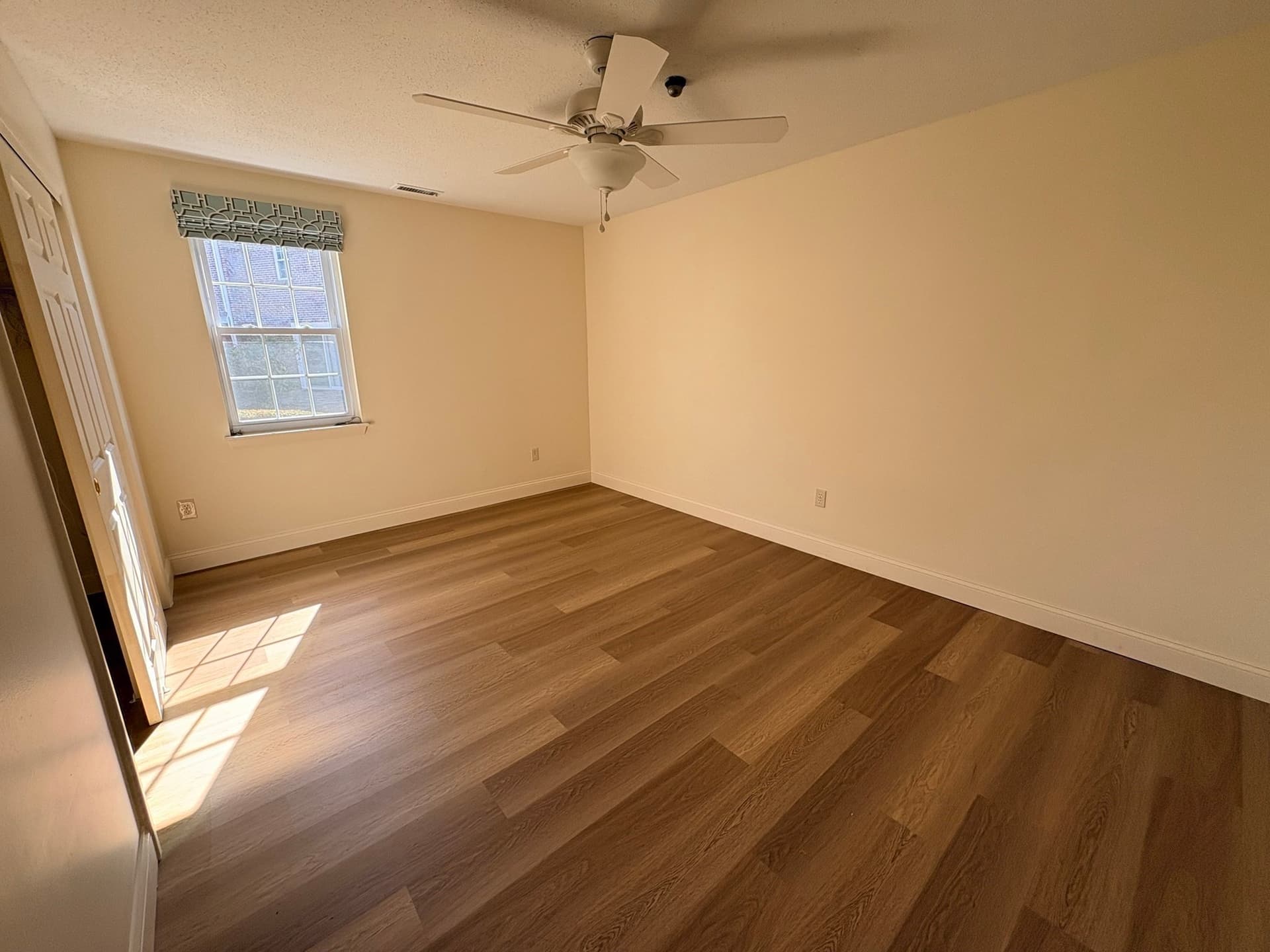 Condominium at 34 Brian Dr # C, Stoughton MA 02072, photo 9 of 15