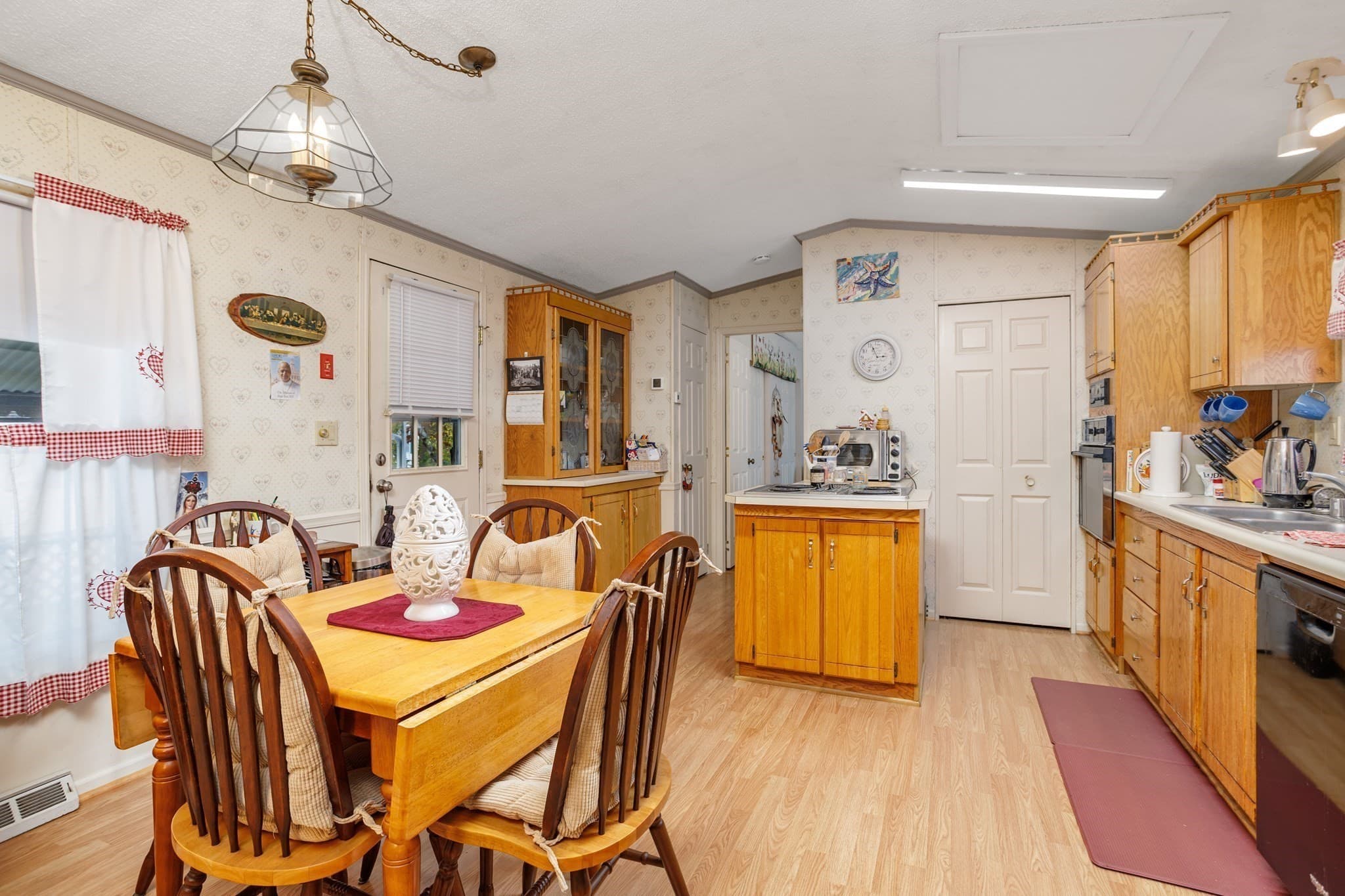 Mobile Home at 556 Central St # 148, Leominster MA 01453, photo 13 of 39