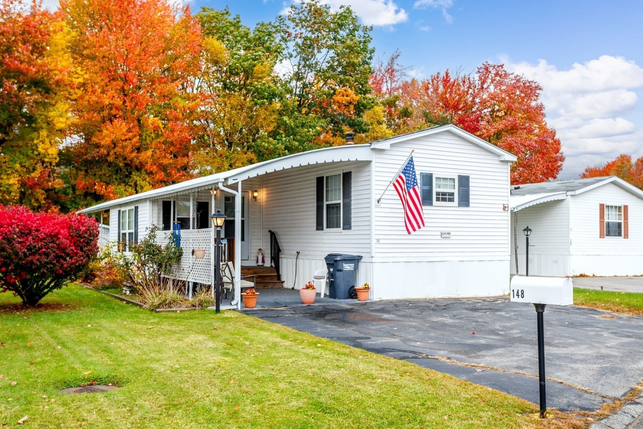 Mobile Home at 556 Central St # 148, Leominster MA 01453, photo 3 of 39