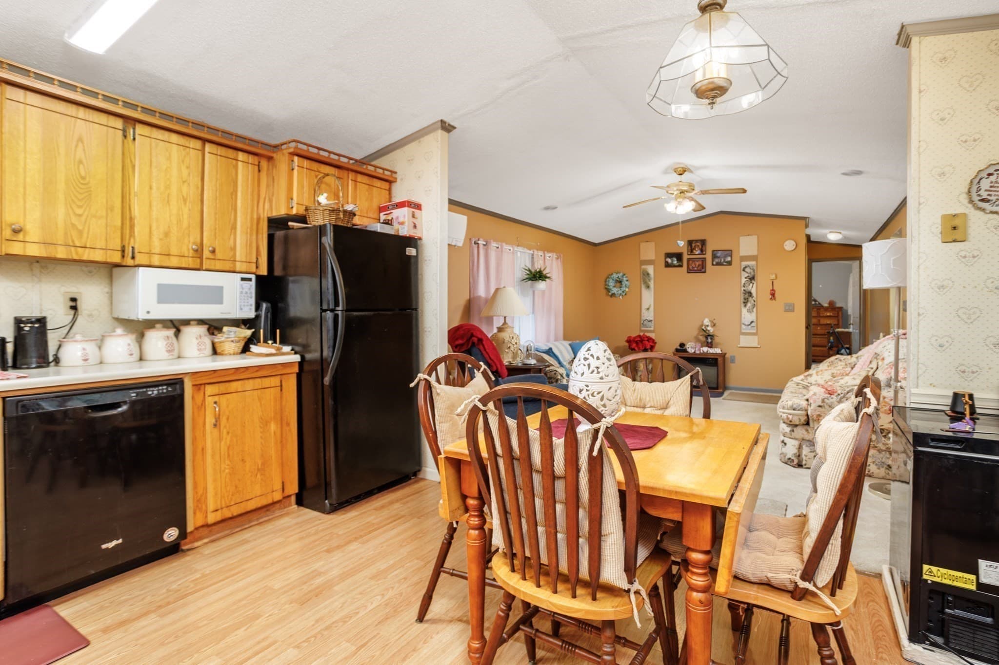 Mobile Home at 556 Central St # 148, Leominster MA 01453, photo 18 of 39