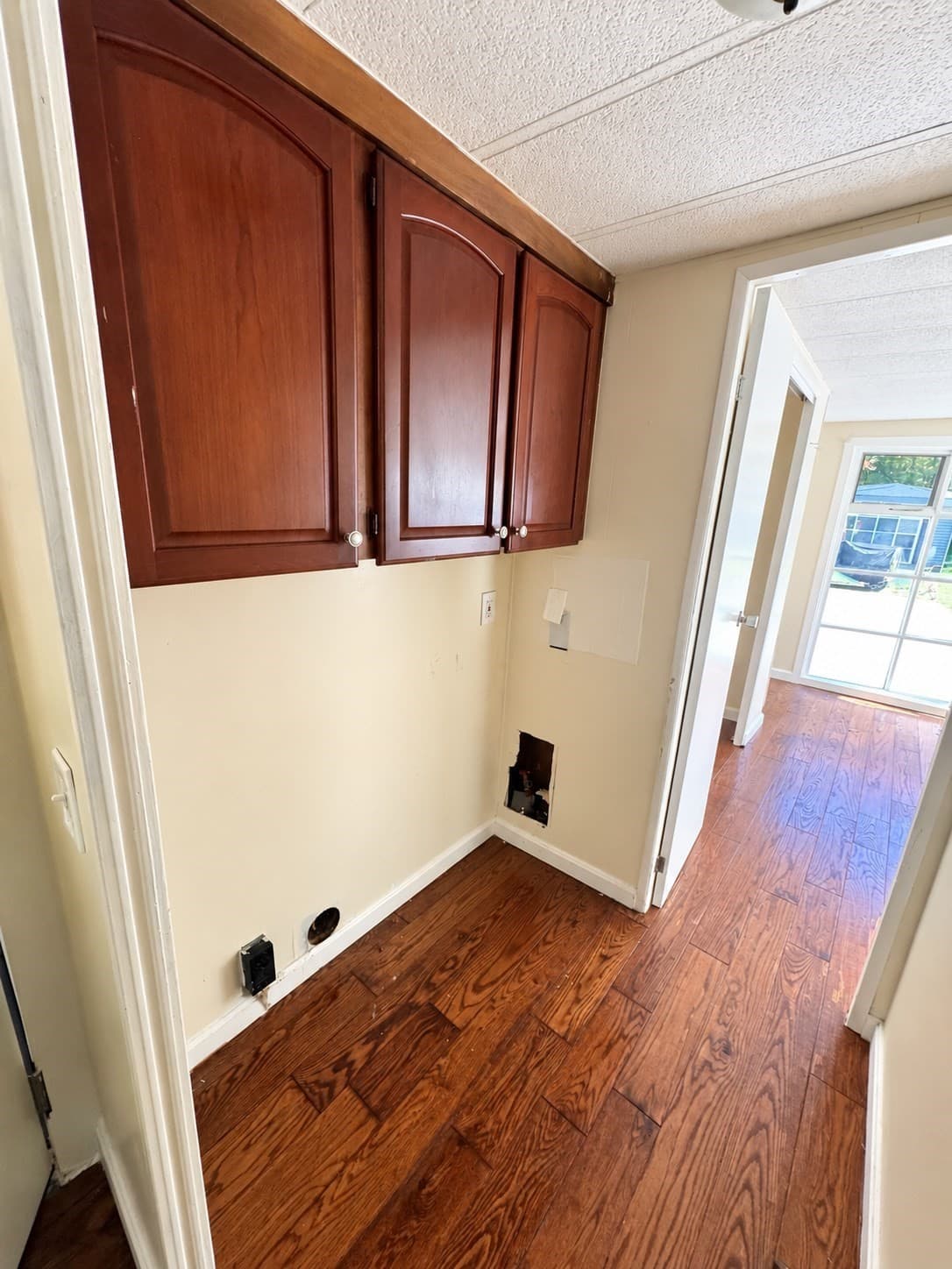 Mobile Home at 1790 Massachusetts Ave # U, Lunenburg MA 01462, photo 17 of 19