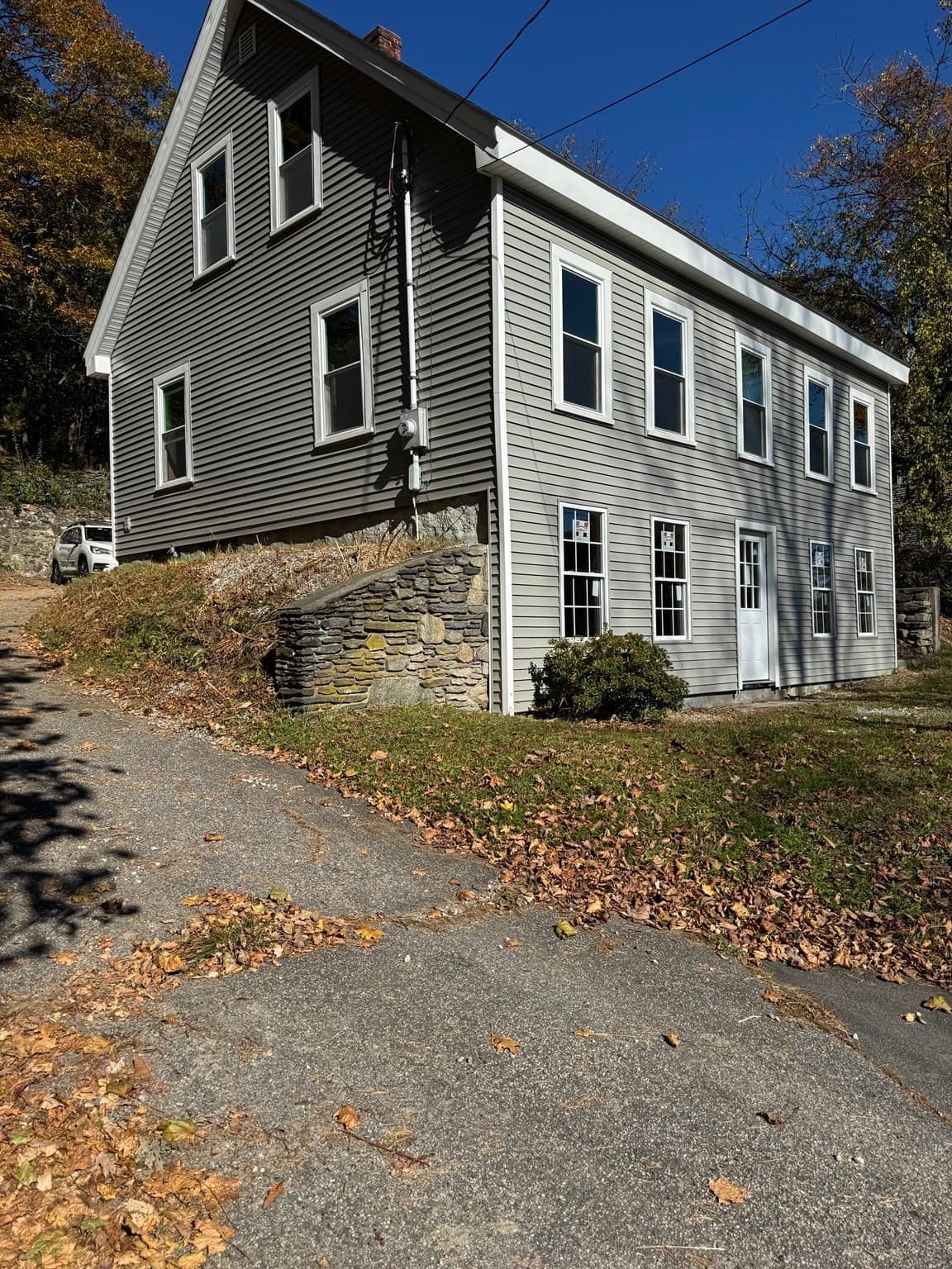 Single Family Residence at 29 Lincoln St, Millville MA 01529, photo 2 of 31