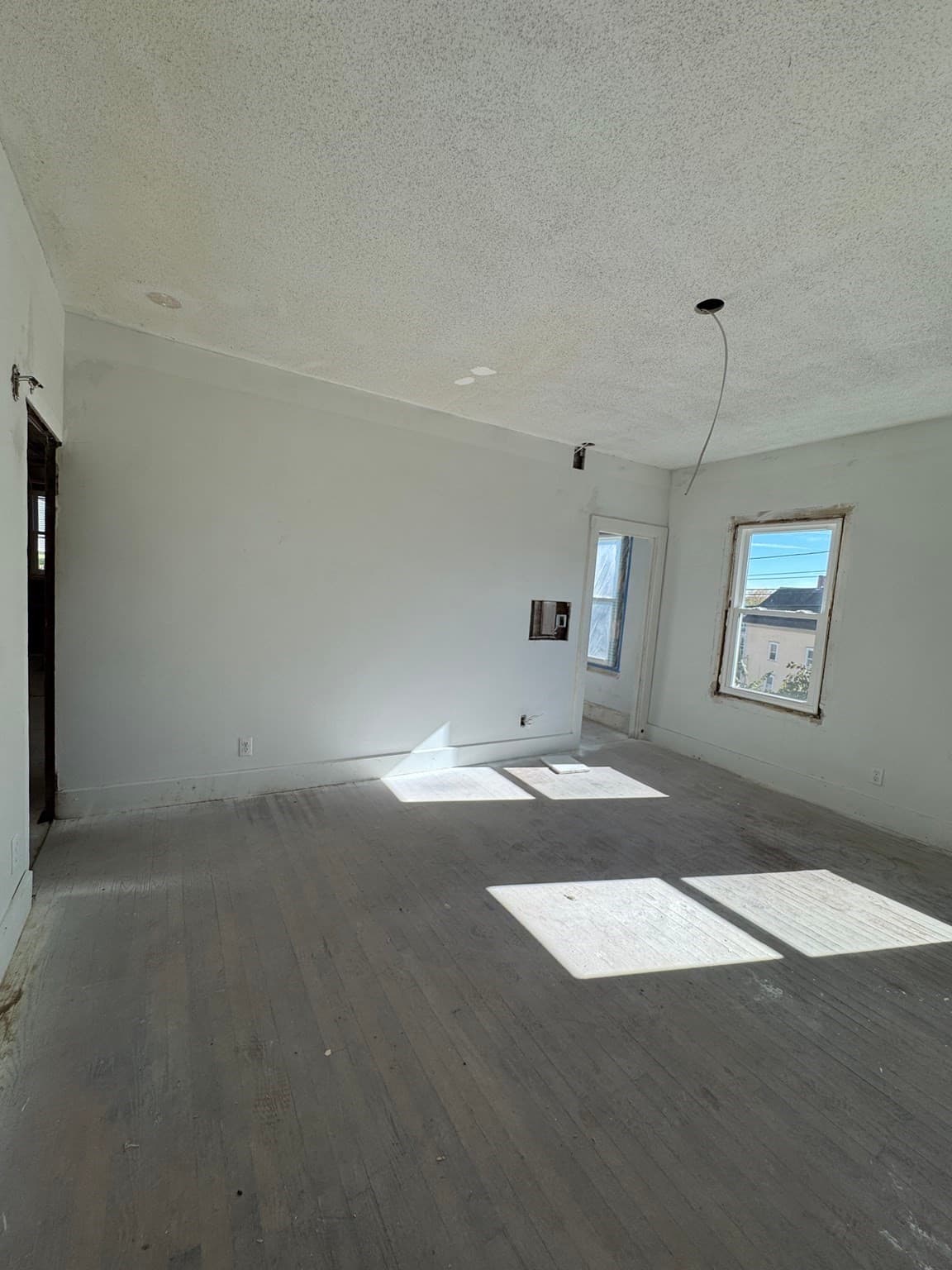 Single Family Residence at 29 Lincoln St, Millville MA 01529, photo 12 of 31