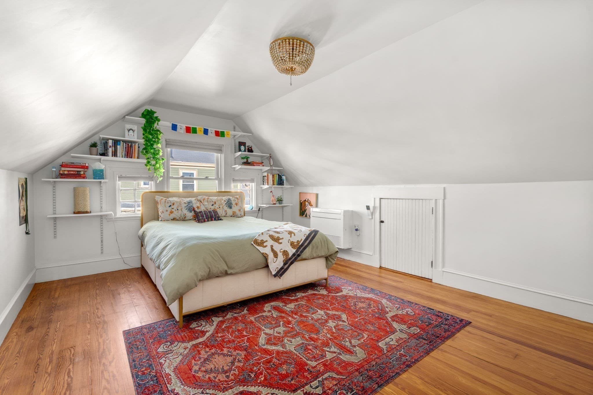 Single Family Residence at 3 Hampshire St, Everett MA 02149, photo 22 of 29