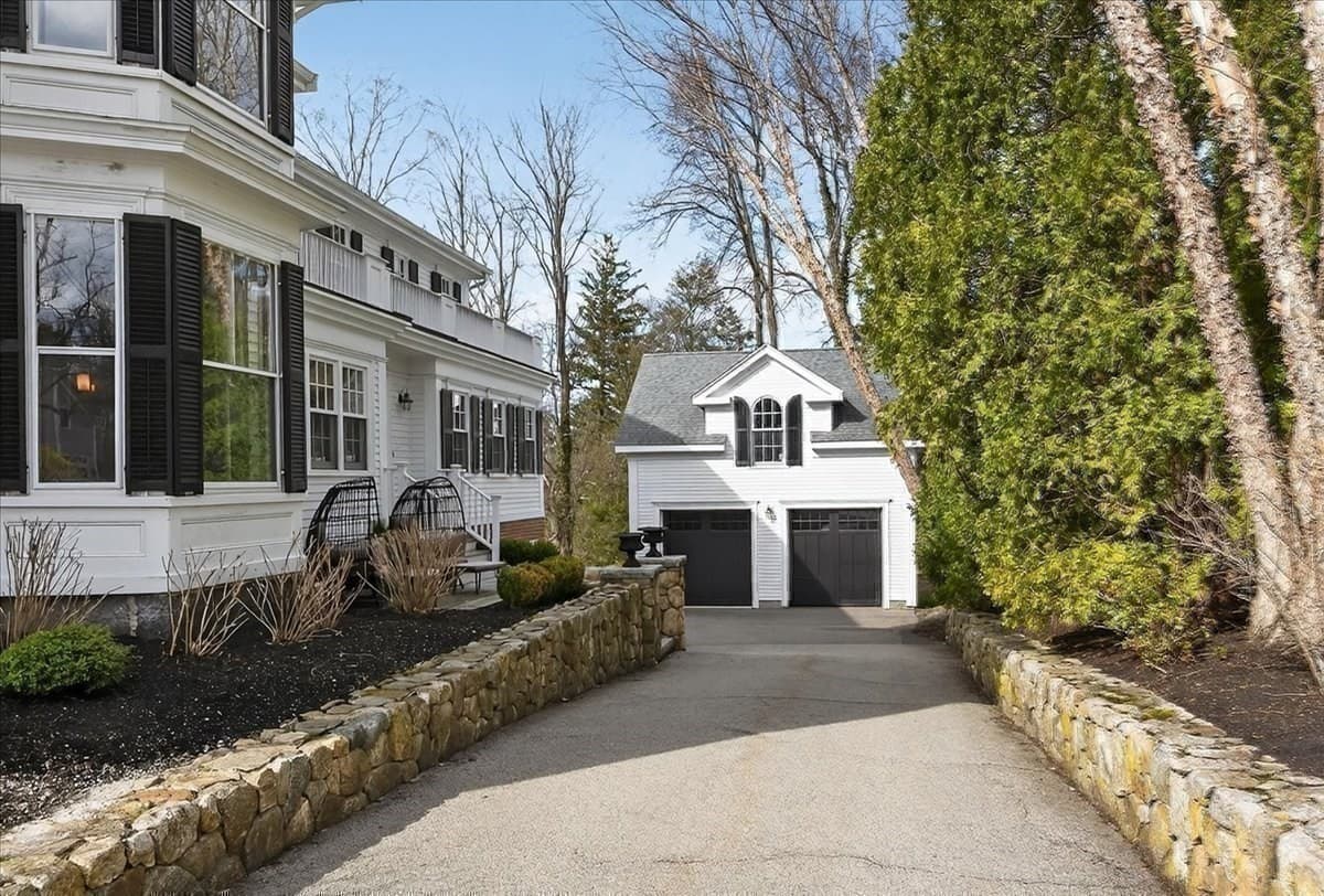 Single Family Residence at 33 Lincoln St, Hingham MA 02043, photo 39 of 40