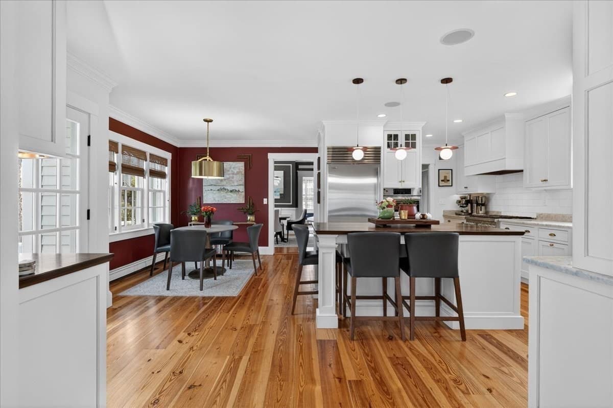Single Family Residence at 33 Lincoln St, Hingham MA 02043, photo 4 of 40