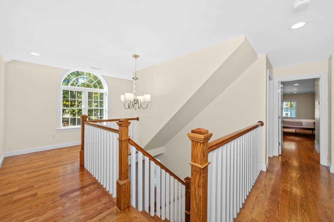 Single Family Residence at 1 Kimberly Lane, Middleton MA 01949, photo 12 of 33