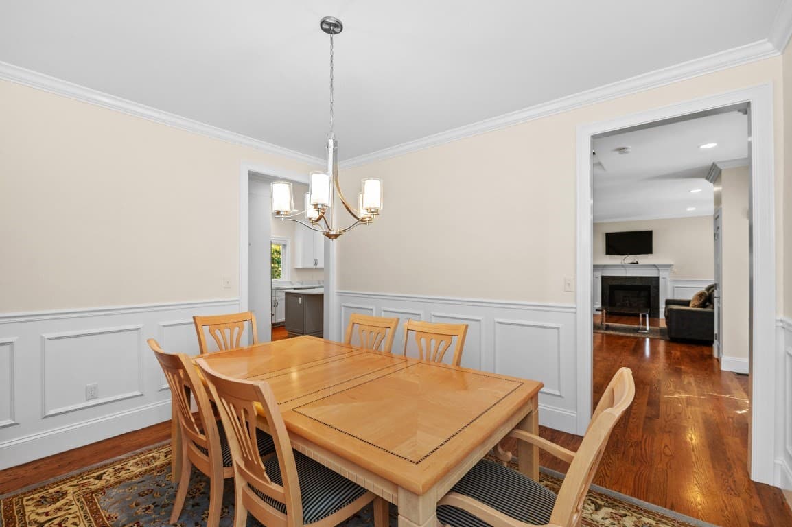 Single Family Residence at 1 Kimberly Lane, Middleton MA 01949, photo 8 of 33