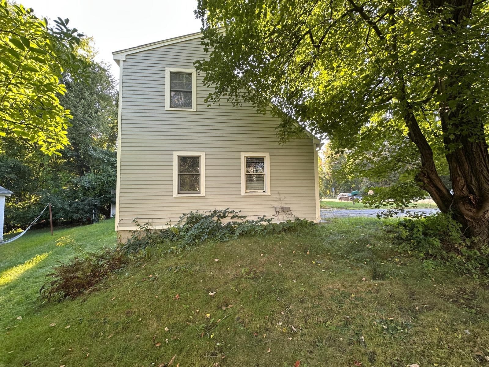 Multi Family at 1495 Grafton Rd, Millbury MA 01527, photo 8 of 37