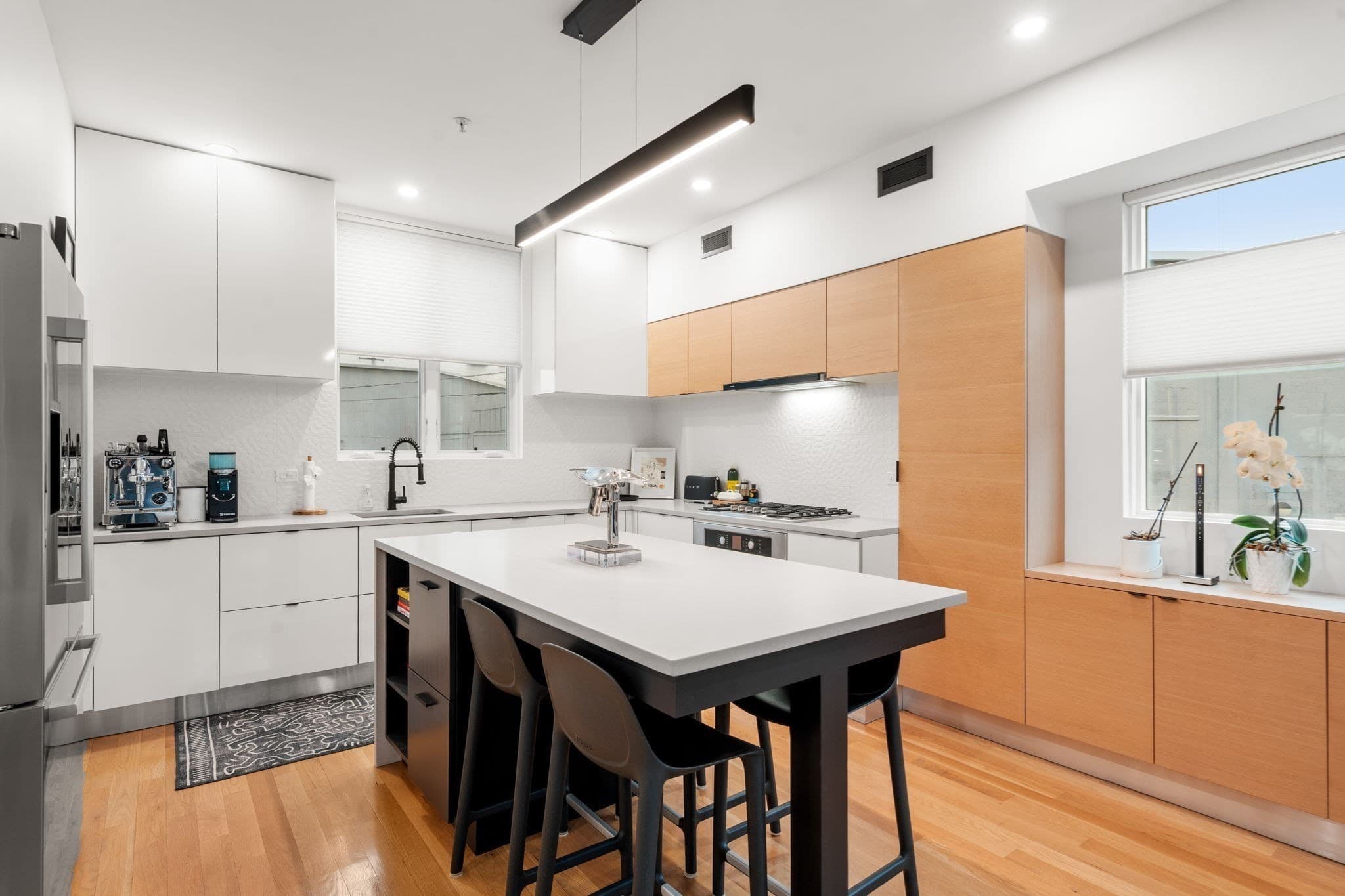 Condominium at 3 Dorchester St # 3J, Boston MA 02127, photo 7 of 35
