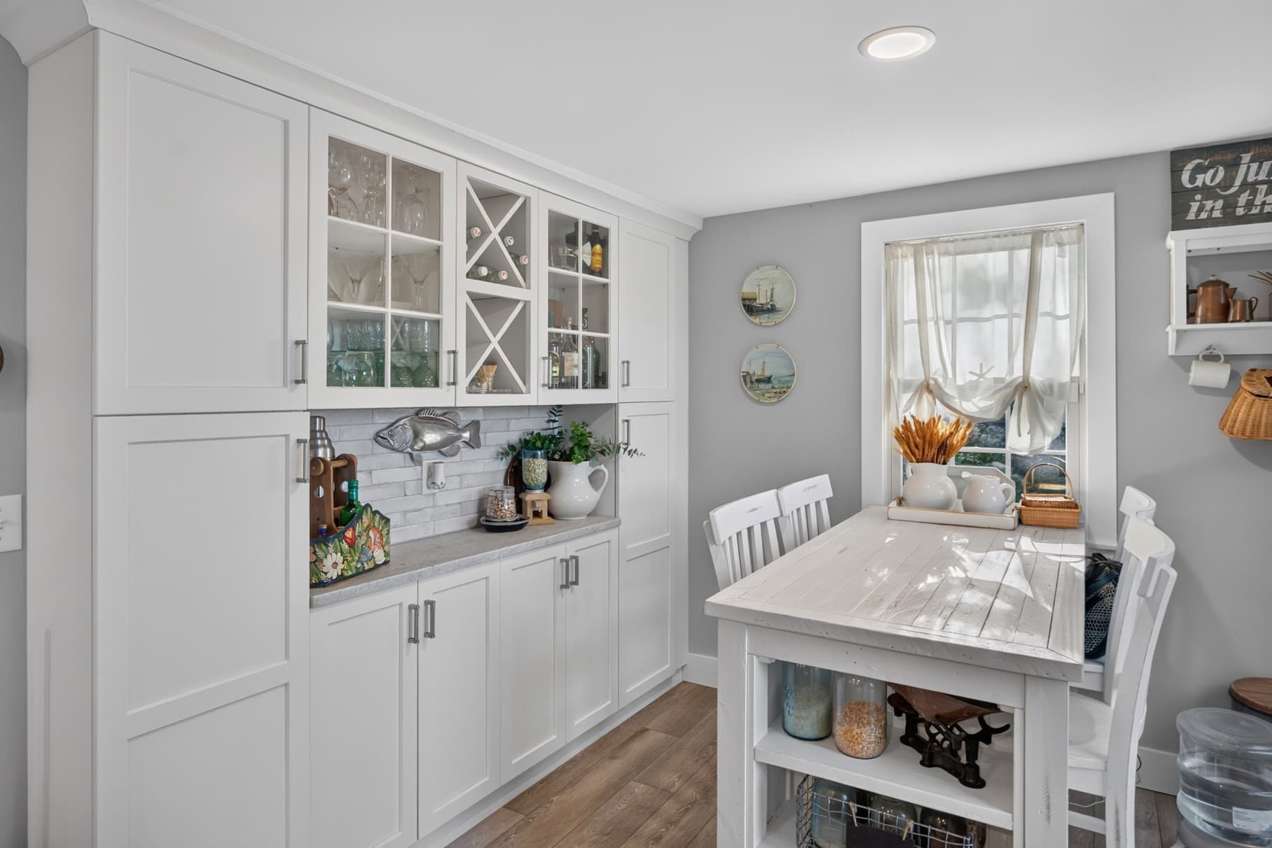 Single Family Residence at 103 James Cir, Mashpee MA 02649, photo 17 of 36