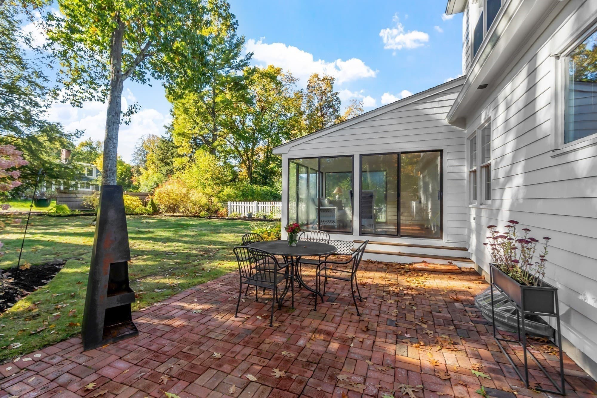 Single Family Residence at 25 Karlton Circle, Andover MA 01810, photo 5 of 40