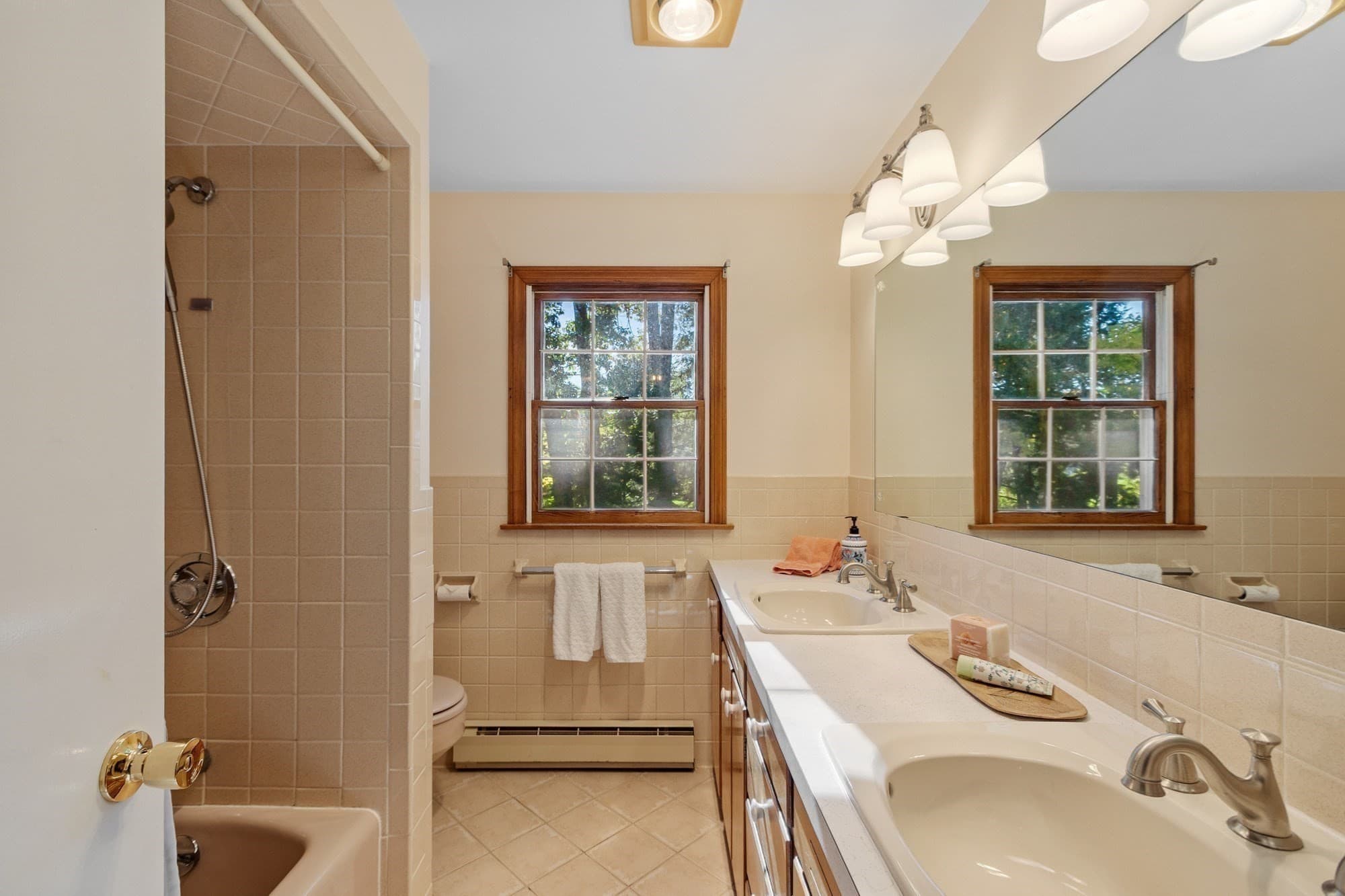 Single Family Residence at 25 Karlton Circle, Andover MA 01810, photo 34 of 40