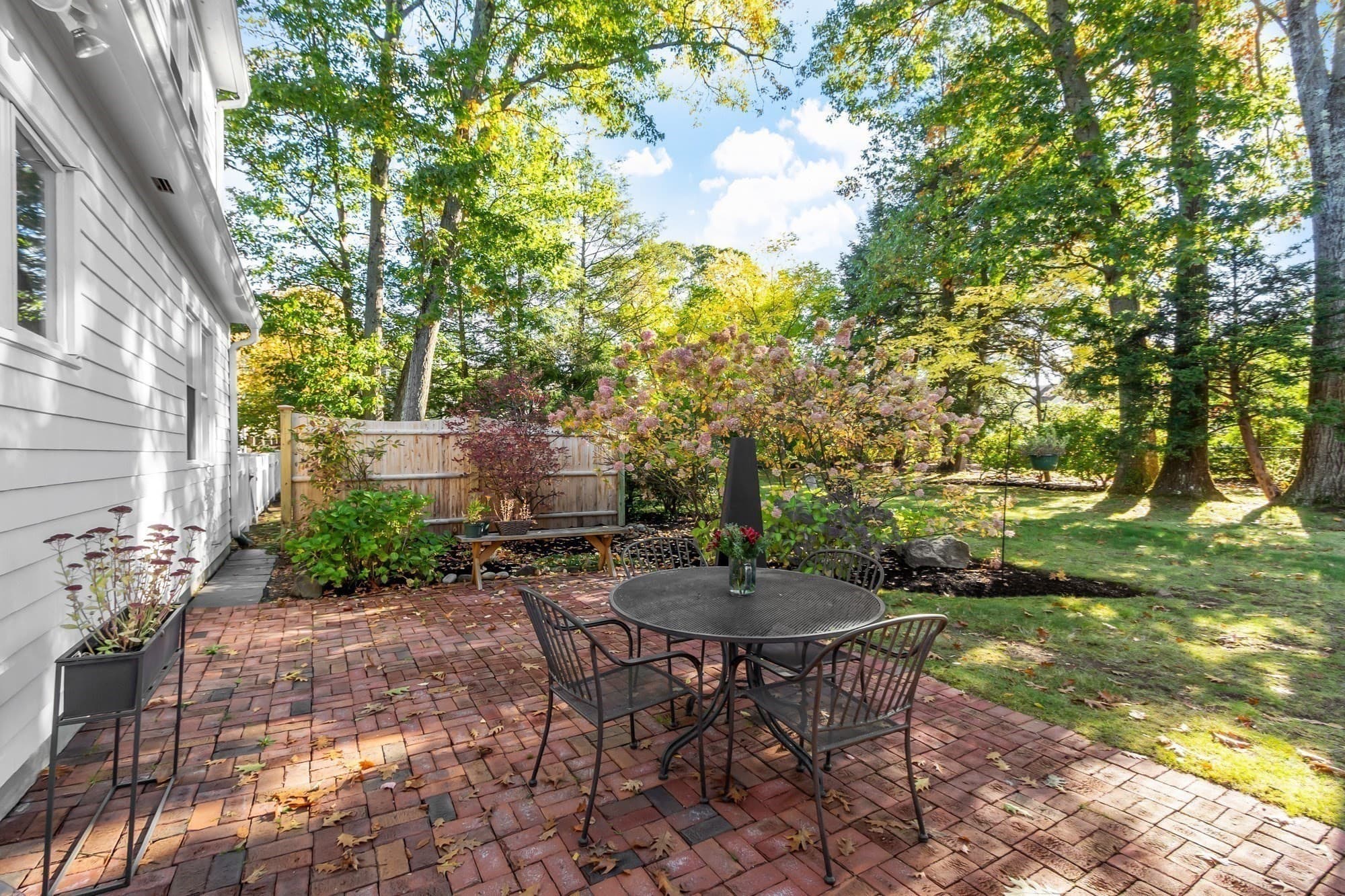 Single Family Residence at 25 Karlton Circle, Andover MA 01810, photo 4 of 40