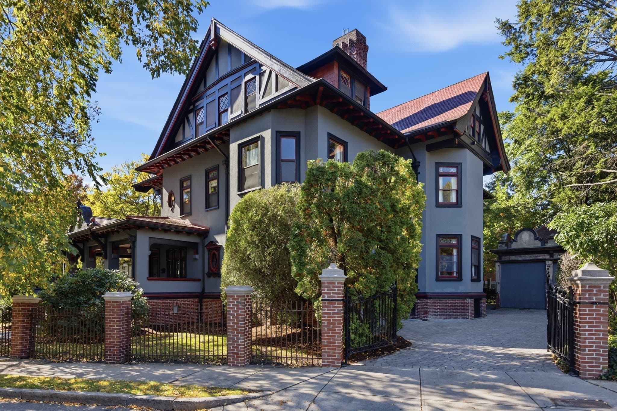46 Powell Street, Brookline MA 02446