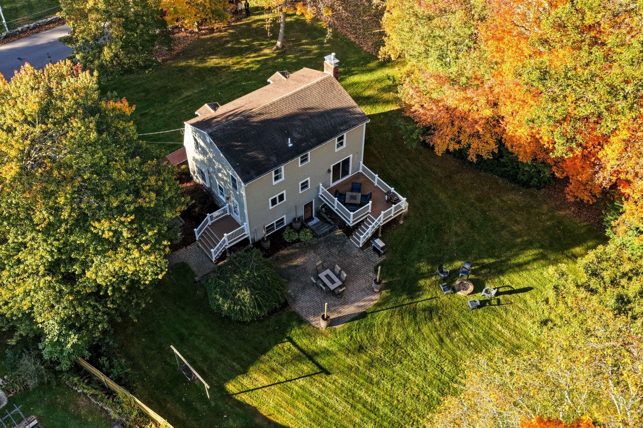 Single Family Residence at 300 Forest St, Raynham MA 02767, photo 7 of 42
