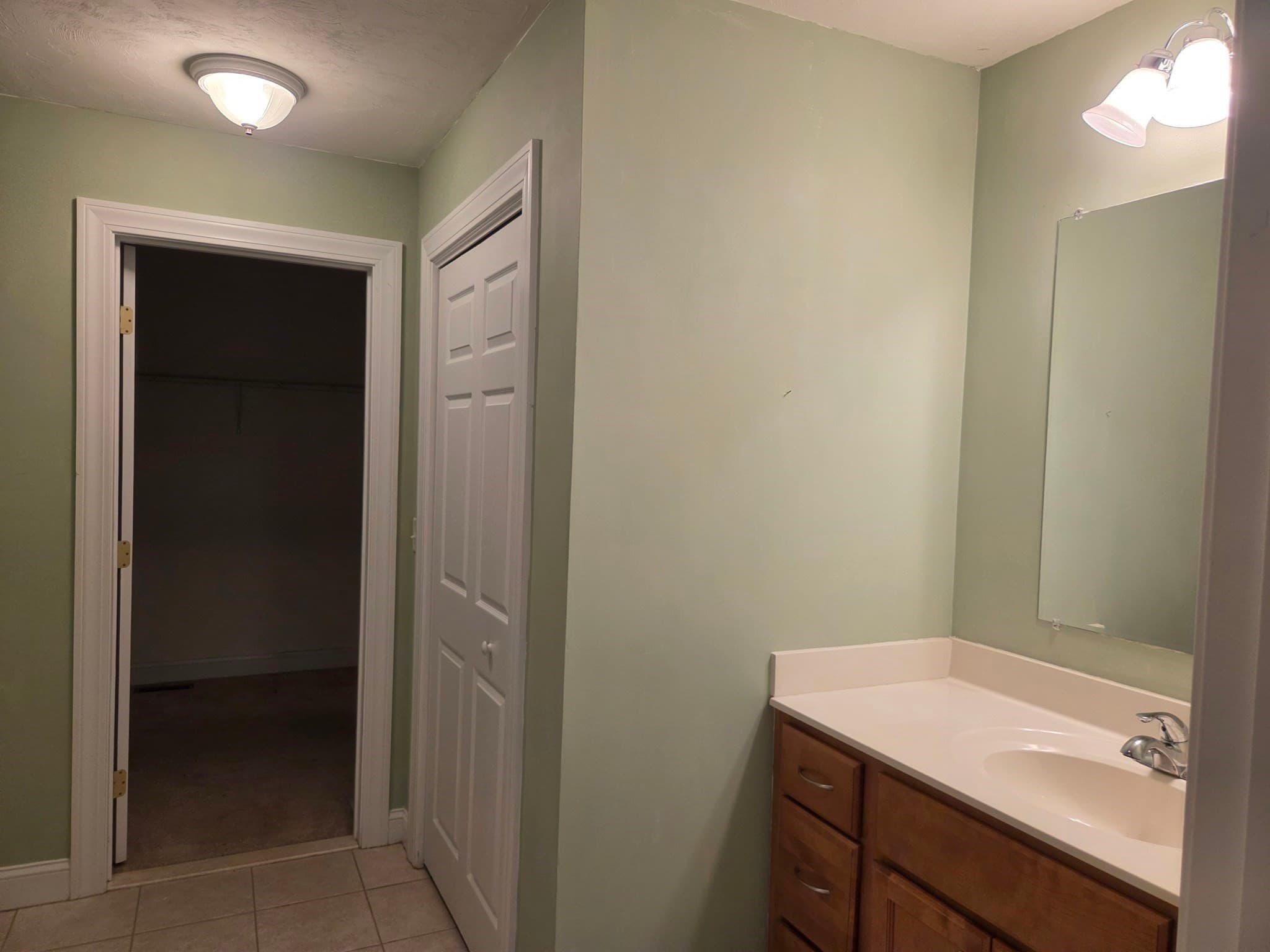Condominium at 138 Angell Brook Dr # 138, West Boylston MA 01583, photo 18 of 29