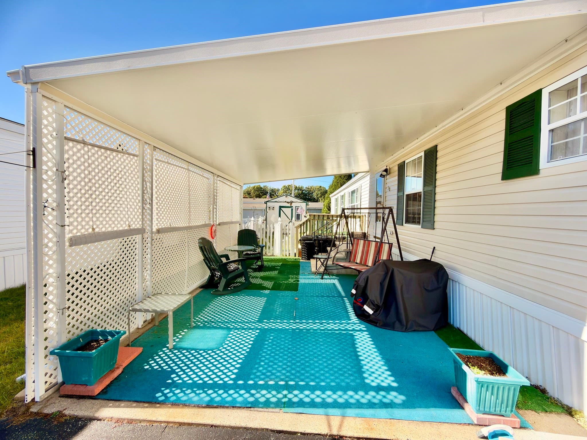 Mobile Home at 30 Holiday Cir, Chicopee MA 01020, photo 2 of 22