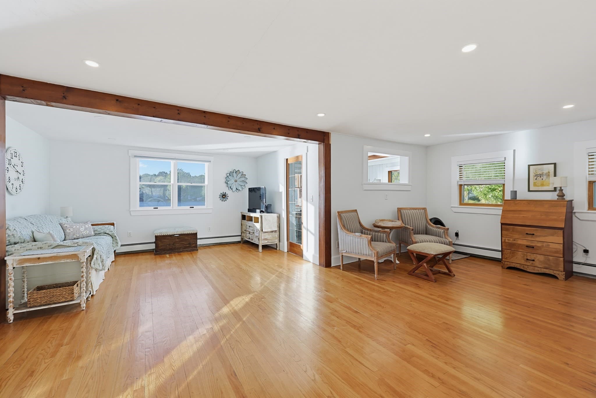 Single Family Residence at 99 Lake St, Wrentham MA 02093, photo 12 of 38