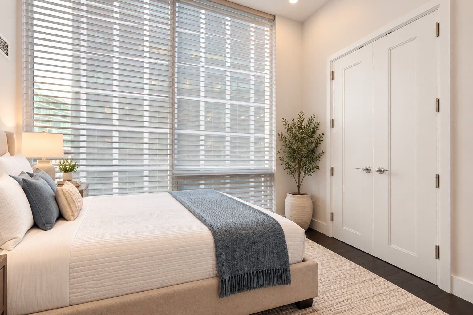 Condominium at 22 Liberty Dr, Boston MA 02210, photo 26 of 42