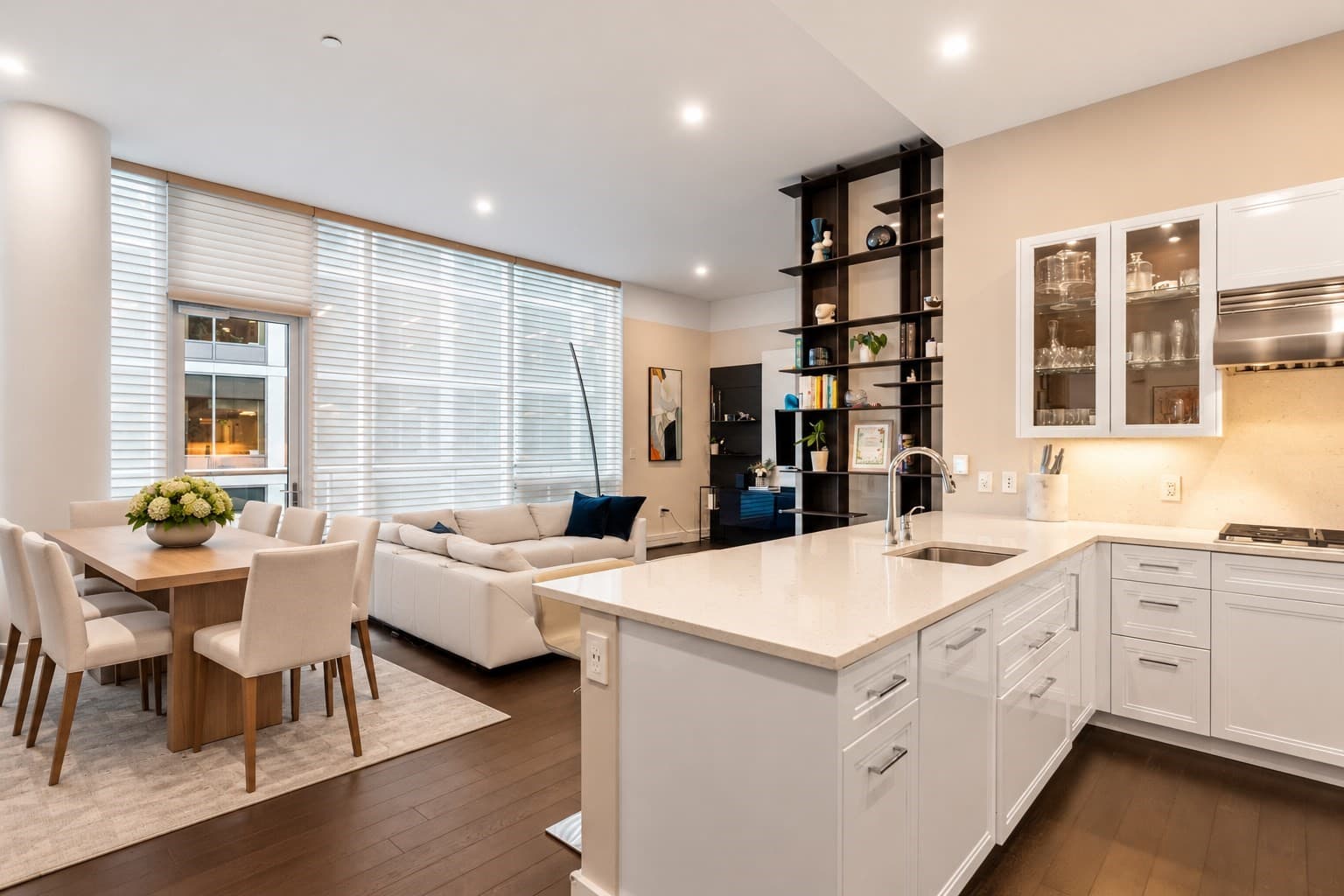 Condominium at 22 Liberty Dr, Boston MA 02210, photo 5 of 42