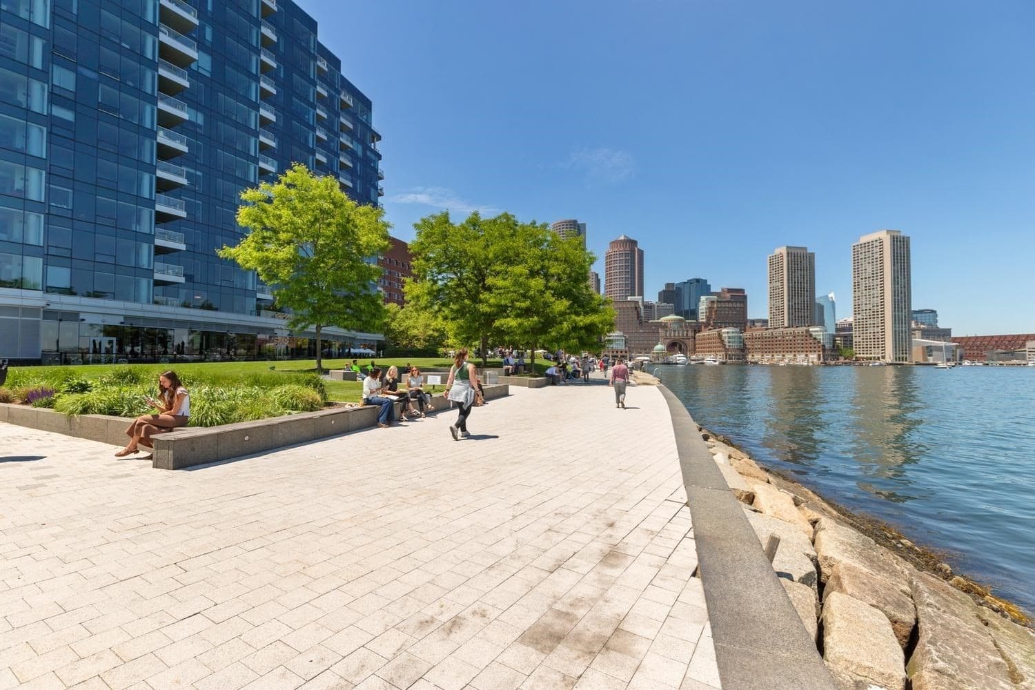 Condominium at 22 Liberty Dr, Boston MA 02210, photo 41 of 42