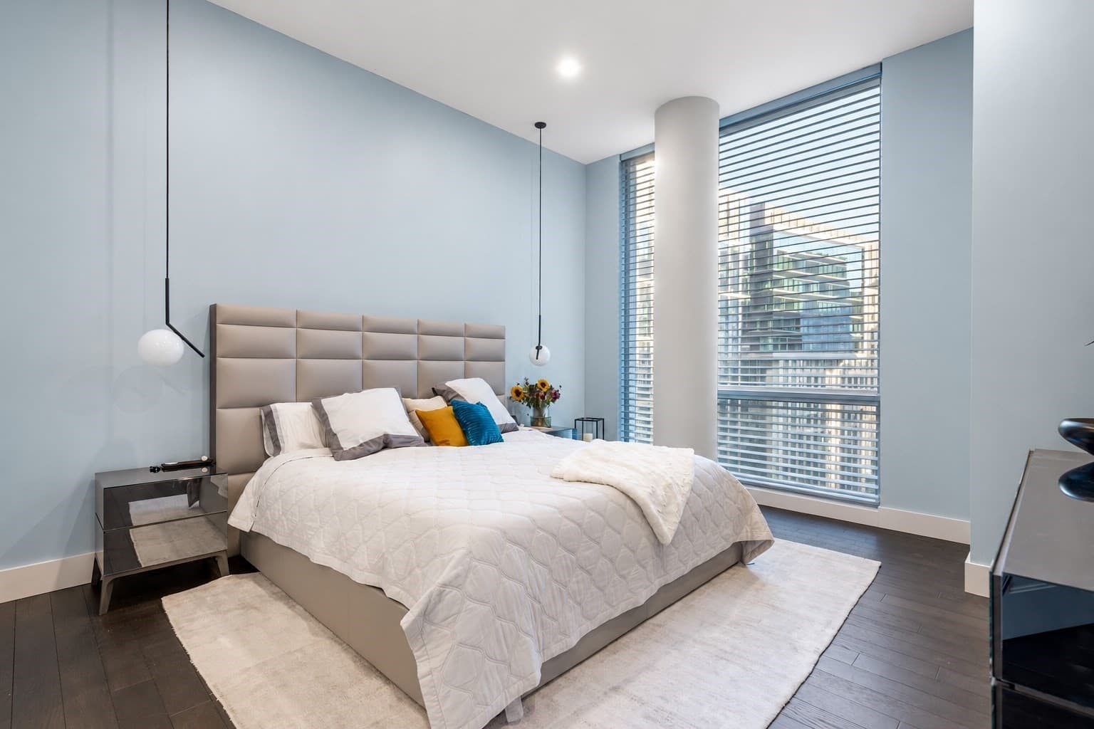 Condominium at 22 Liberty Dr, Boston MA 02210, photo 18 of 42