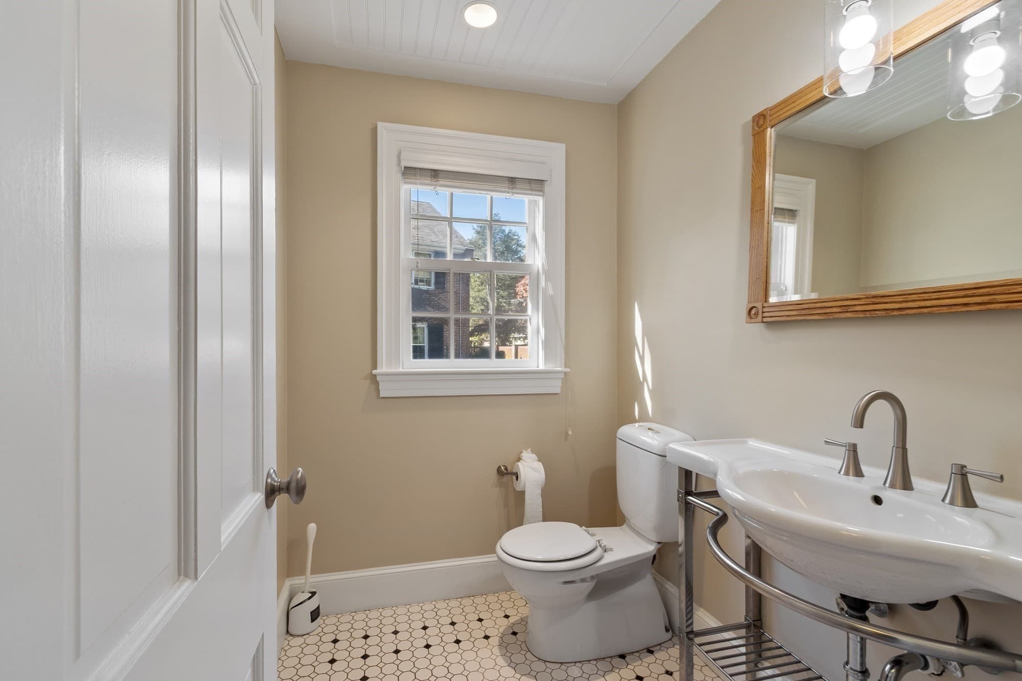 Single Family Residence at 6 Prentiss Lane, Belmont MA 02478, photo 20 of 38